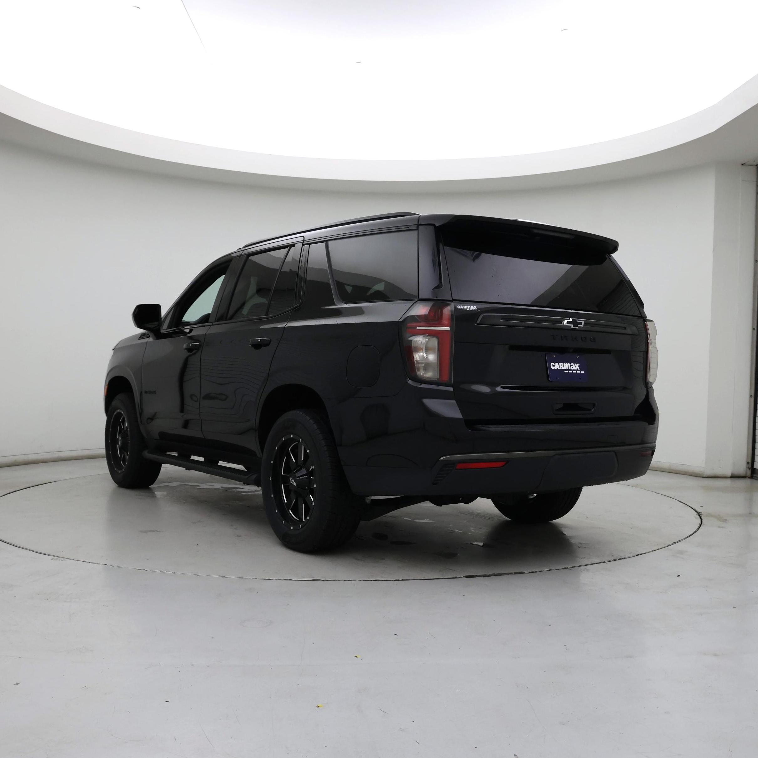 Thumbnail: 2021 Chevrolet Tahoe - 2