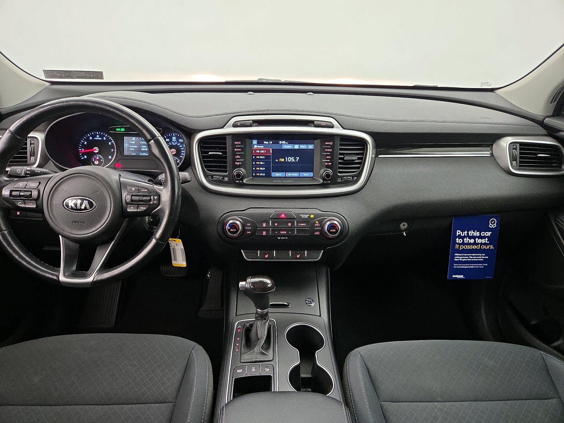Thumbnail: 2018 Kia Sorento - 9