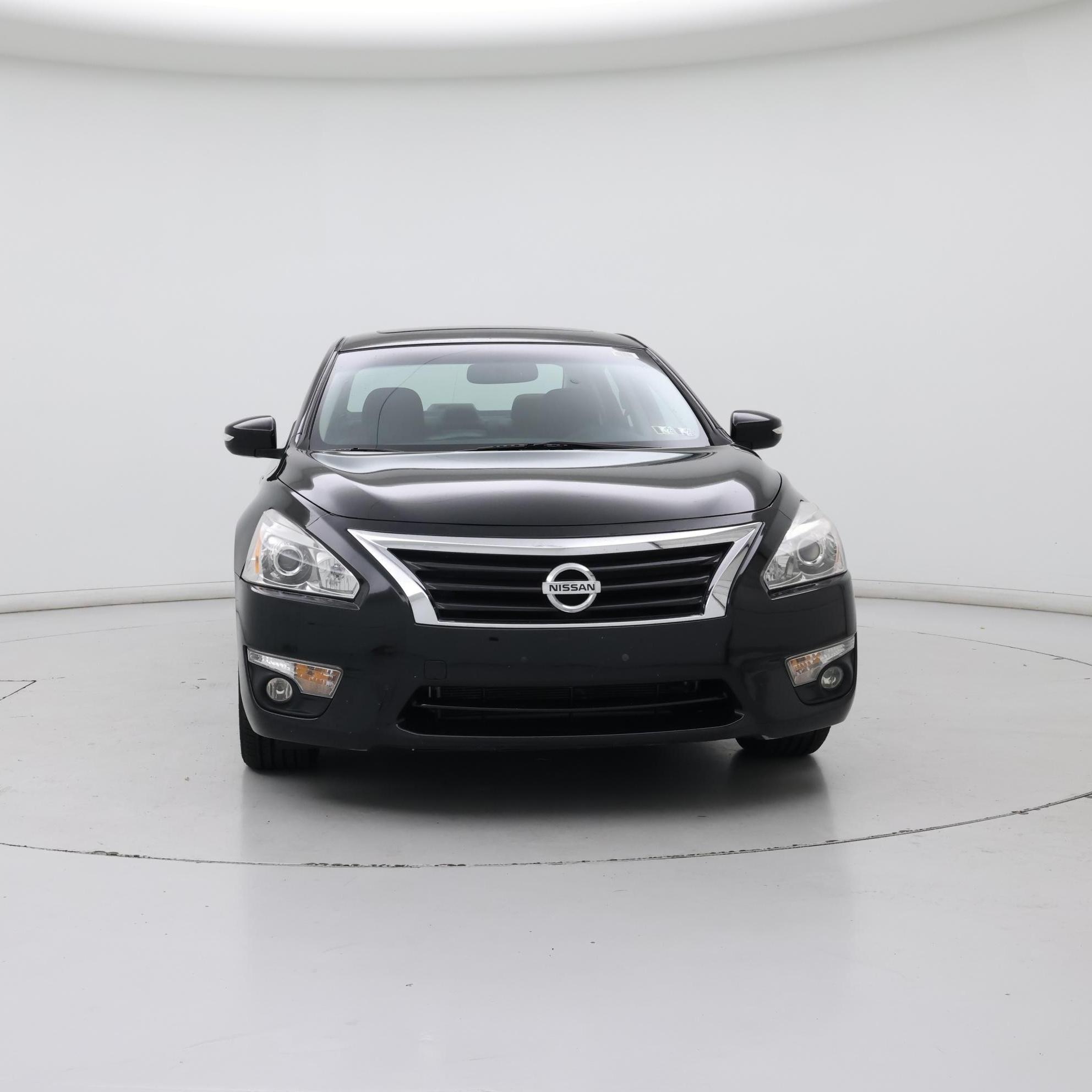 Thumbnail: 2015 Nissan Altima - 5