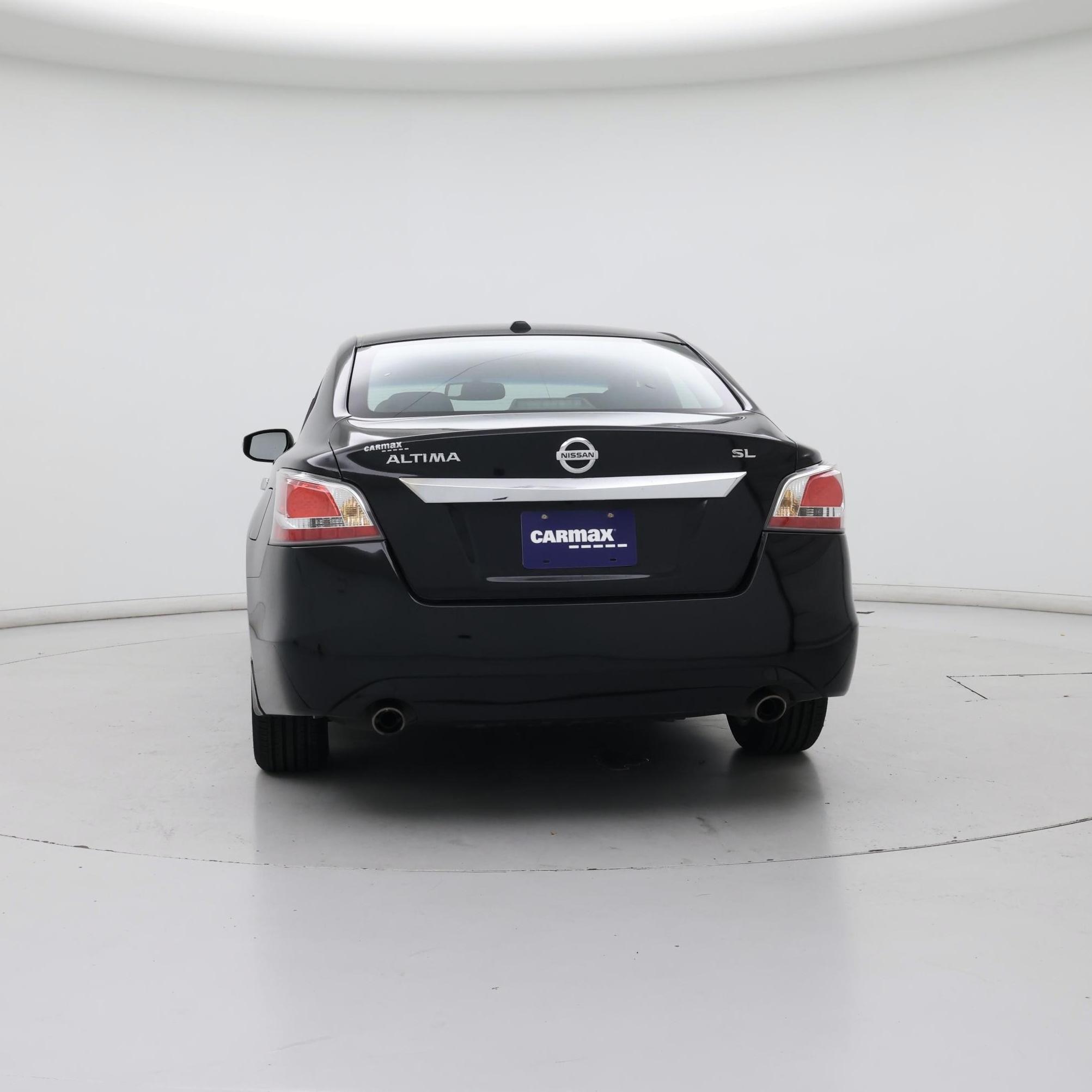 Thumbnail: 2015 Nissan Altima - 6