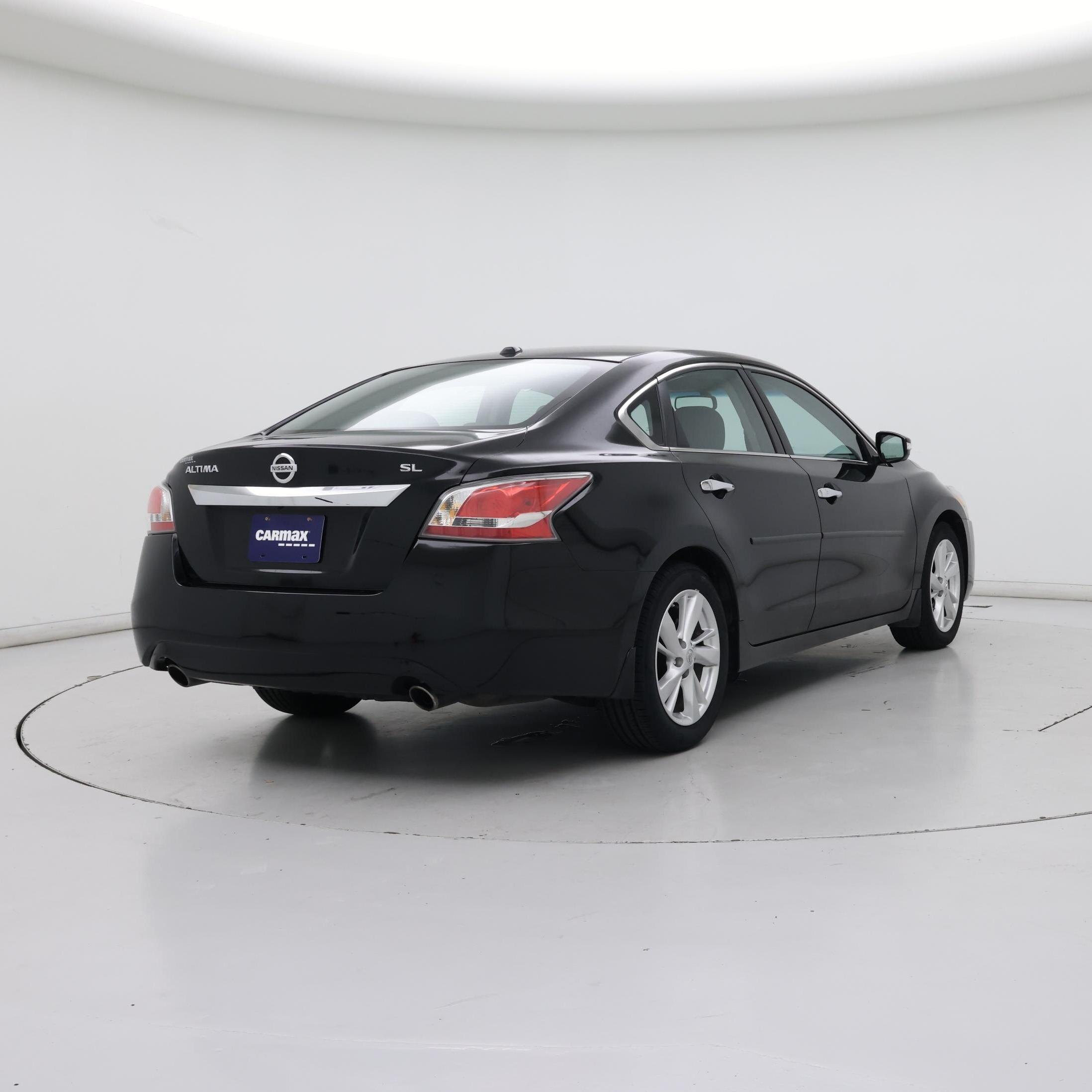 Thumbnail: 2015 Nissan Altima - 8