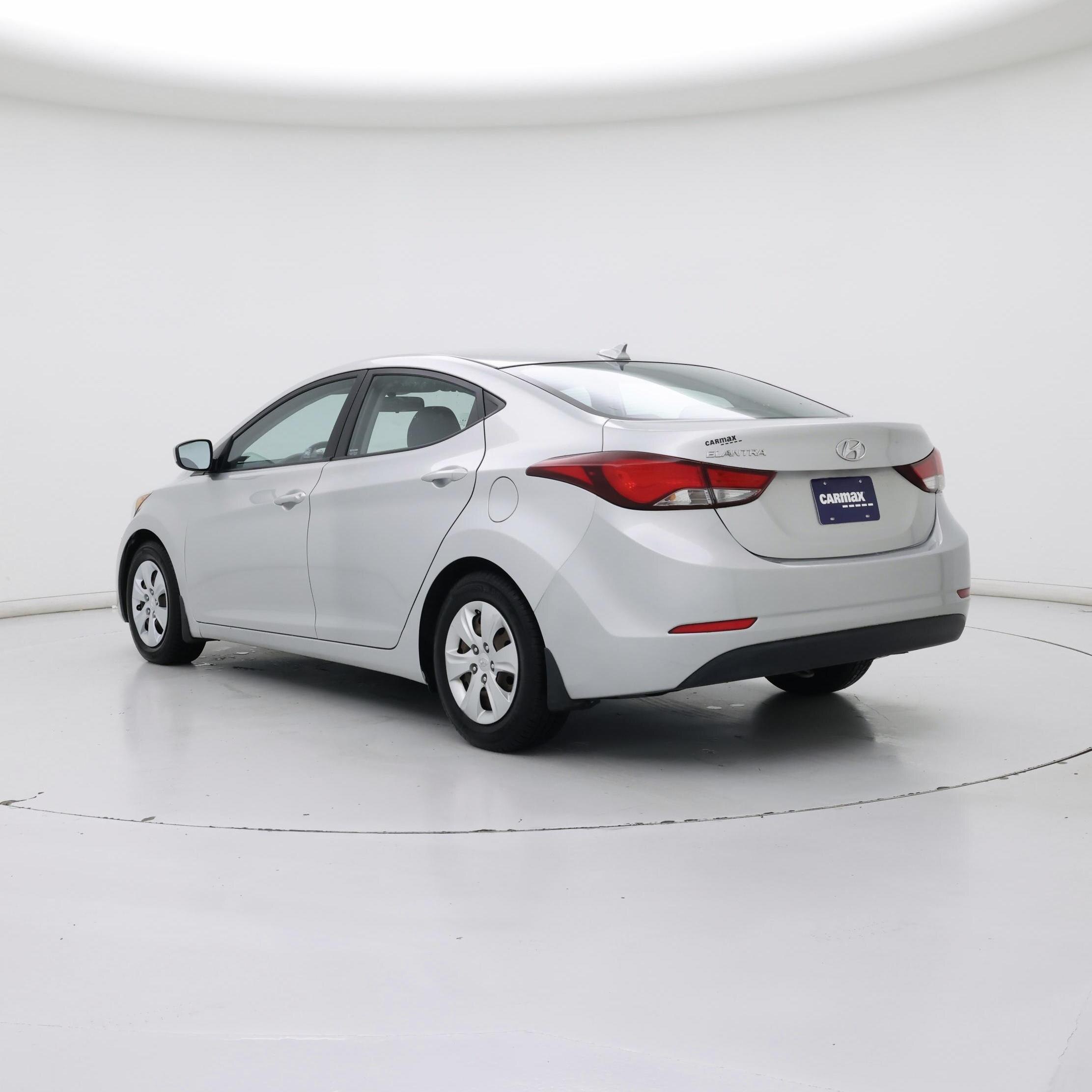Thumbnail: 2016 Hyundai Elantra - 2