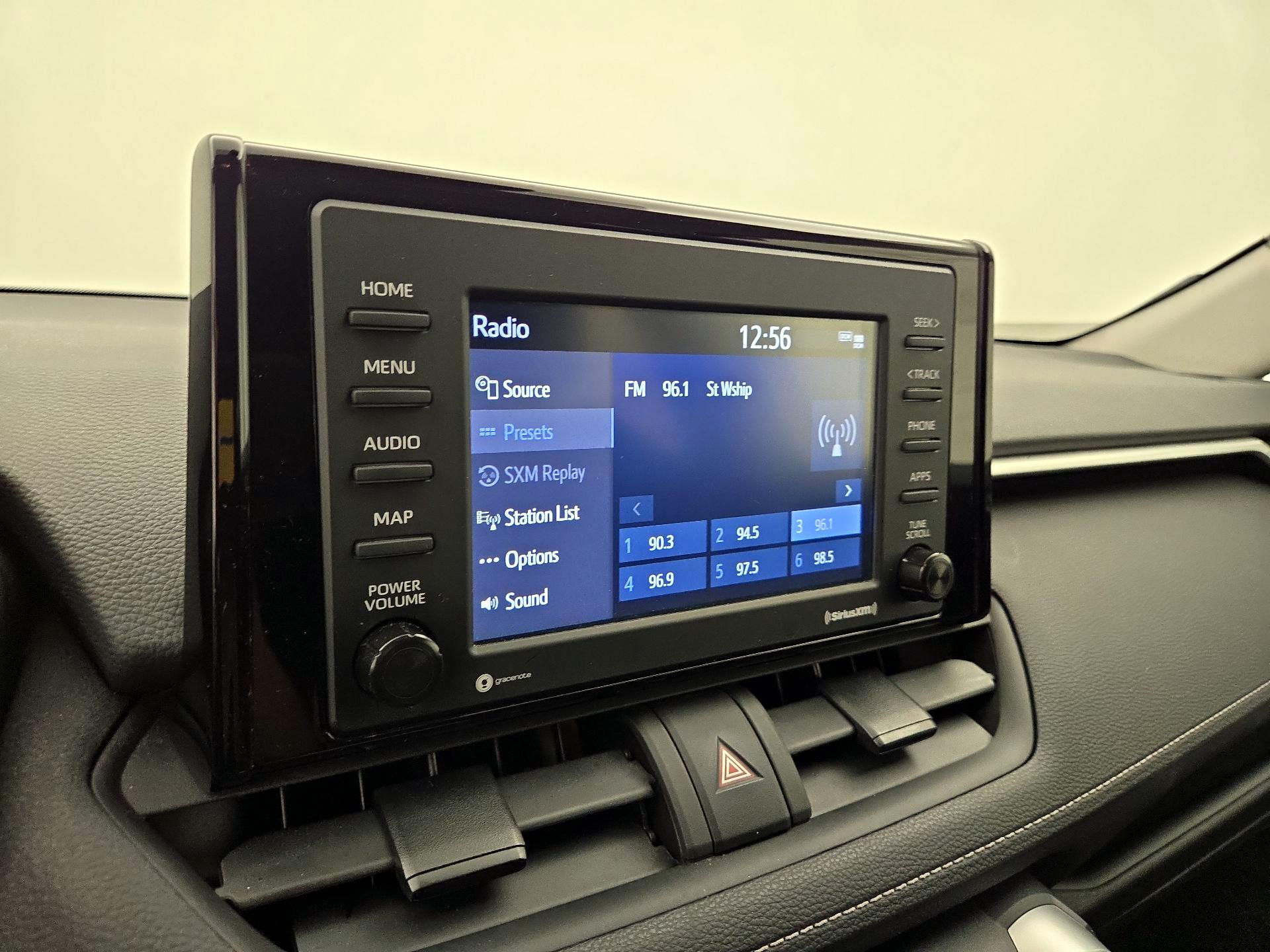 Thumbnail: 2021 Toyota RAV4 - 15