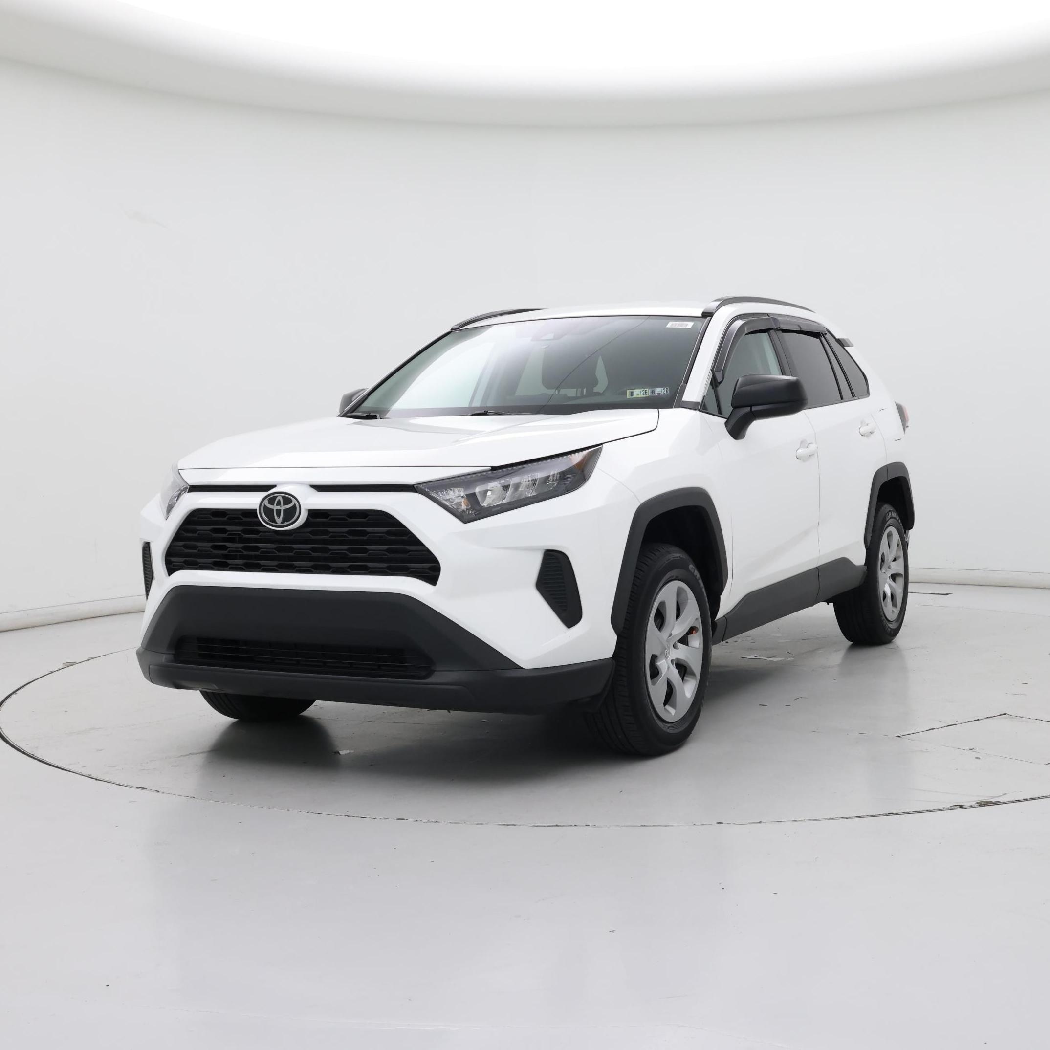 Thumbnail: 2021 Toyota RAV4 - 4
