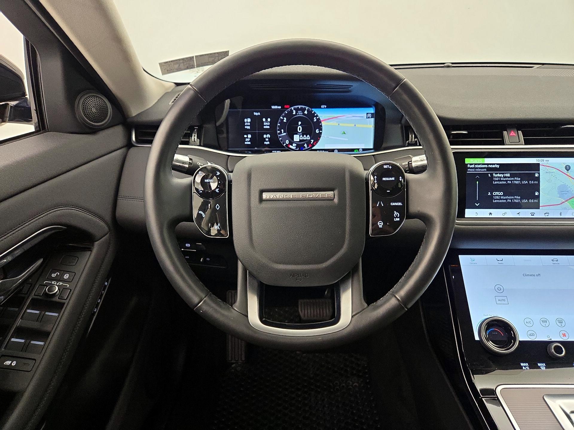 Thumbnail: 2020 Land Rover Range Rover Evoque - 10