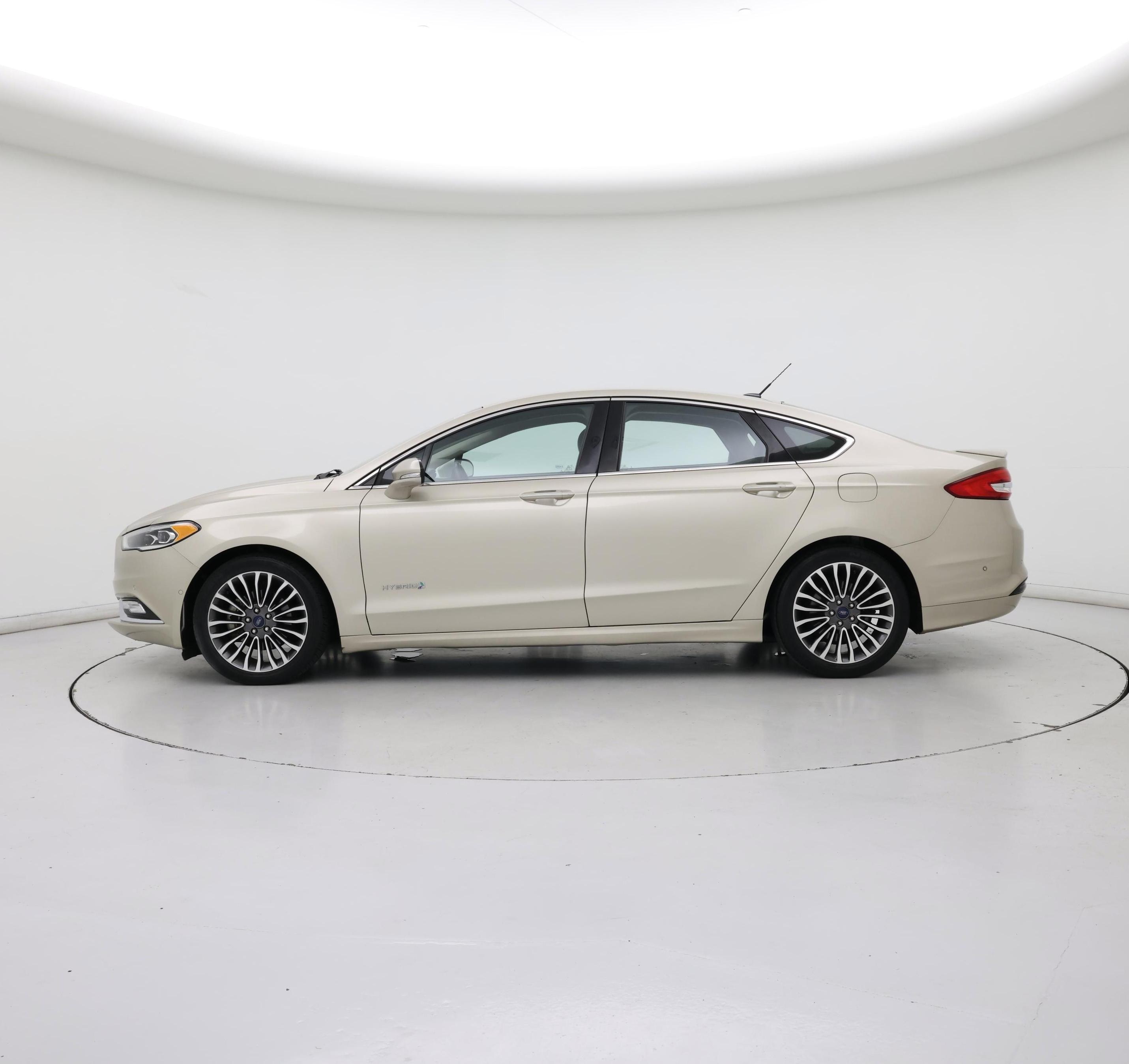 Thumbnail: 2017 Ford Fusion - 3