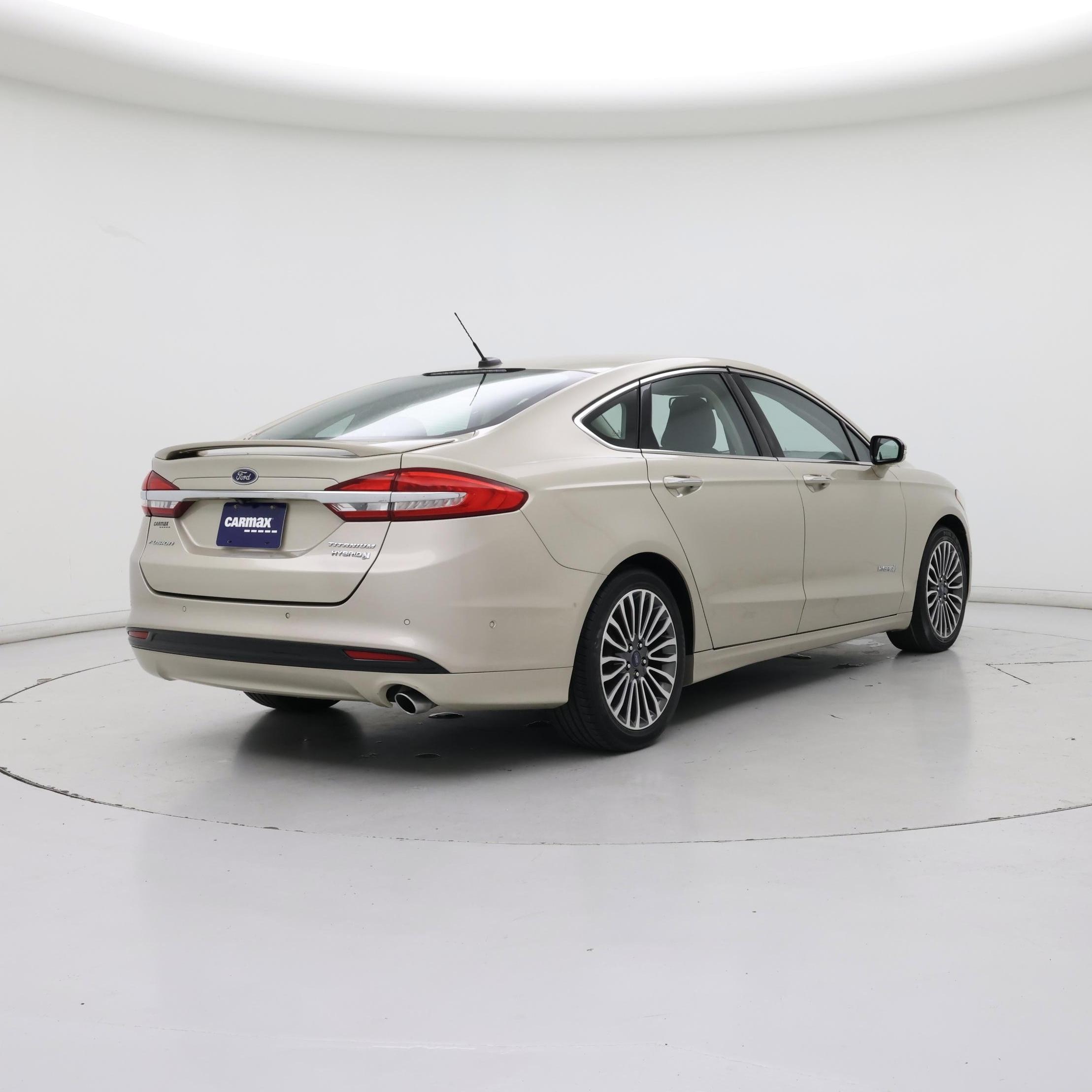 Thumbnail: 2017 Ford Fusion - 8