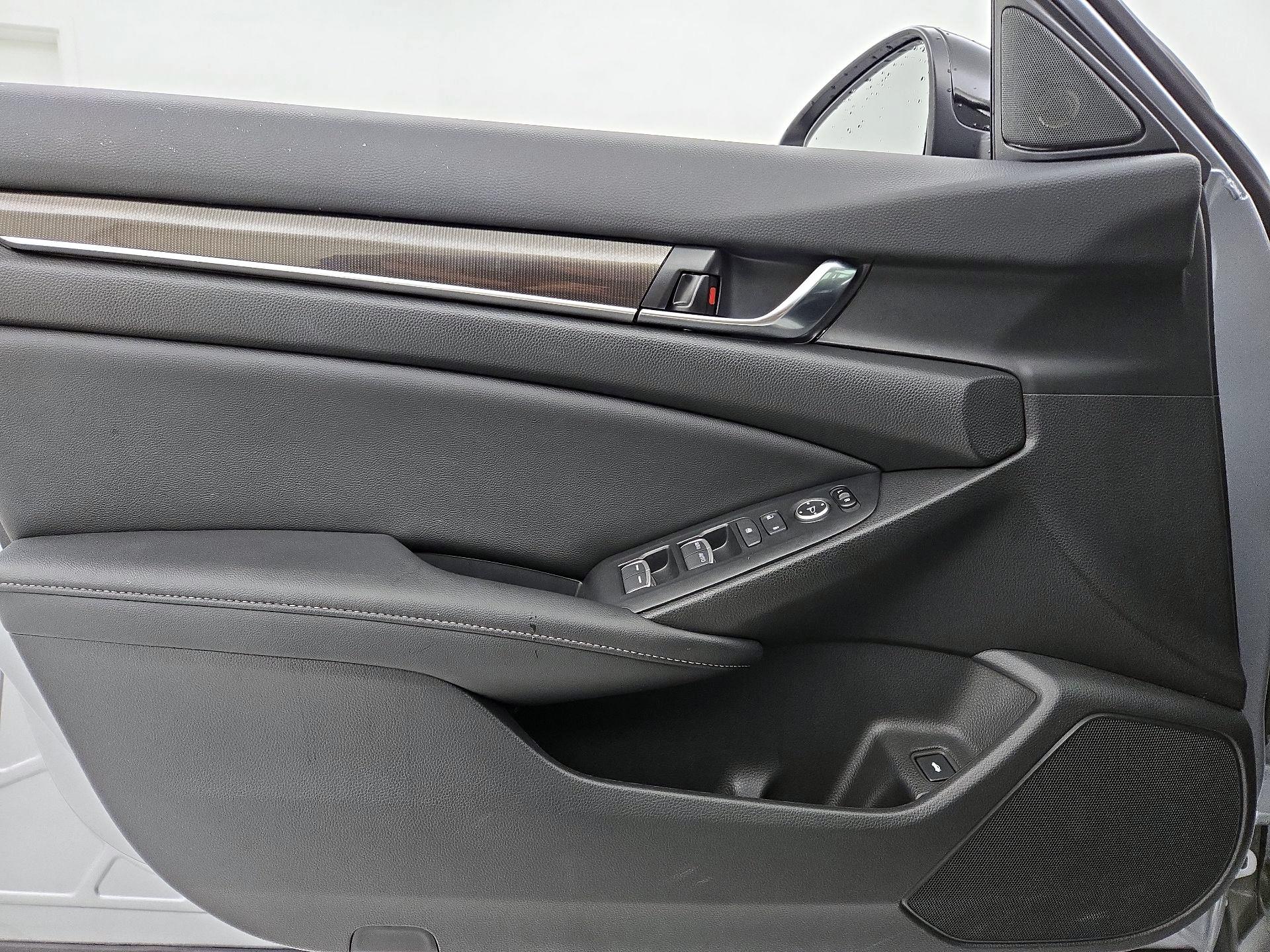 Thumbnail: 2022 Honda Accord - 12
