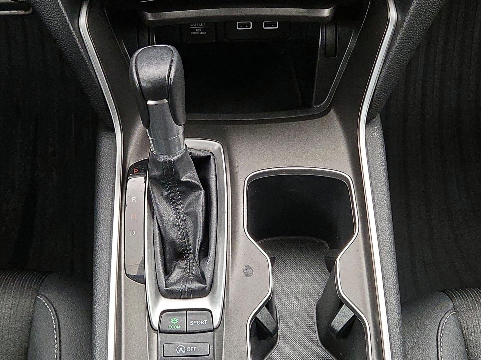 Thumbnail: 2022 Honda Accord - 16