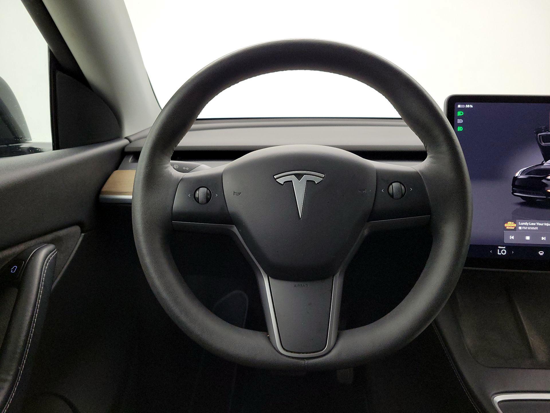 Thumbnail: 2022 Tesla Model Y - 10