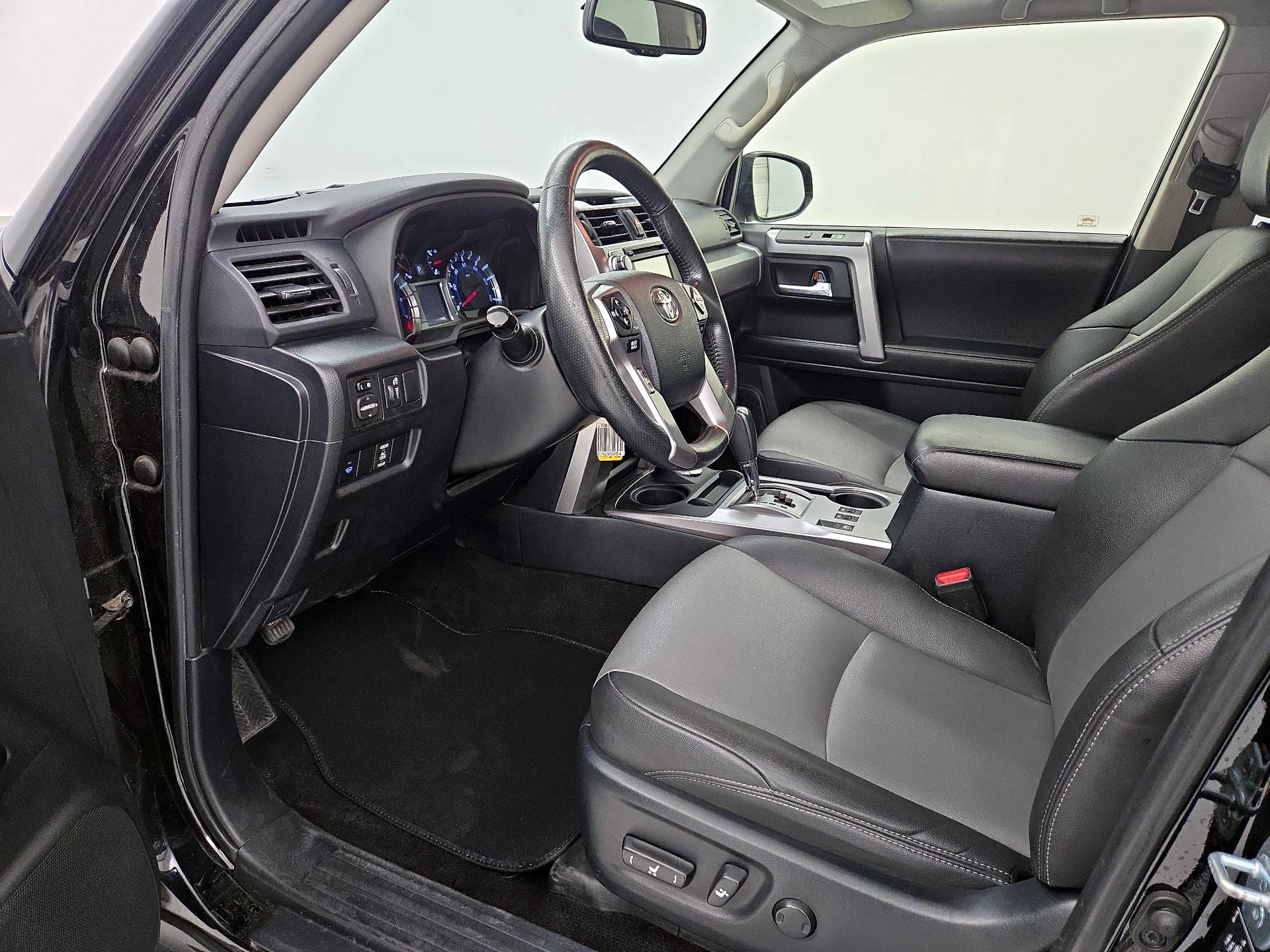 Thumbnail: 2019 Toyota 4Runner - 11