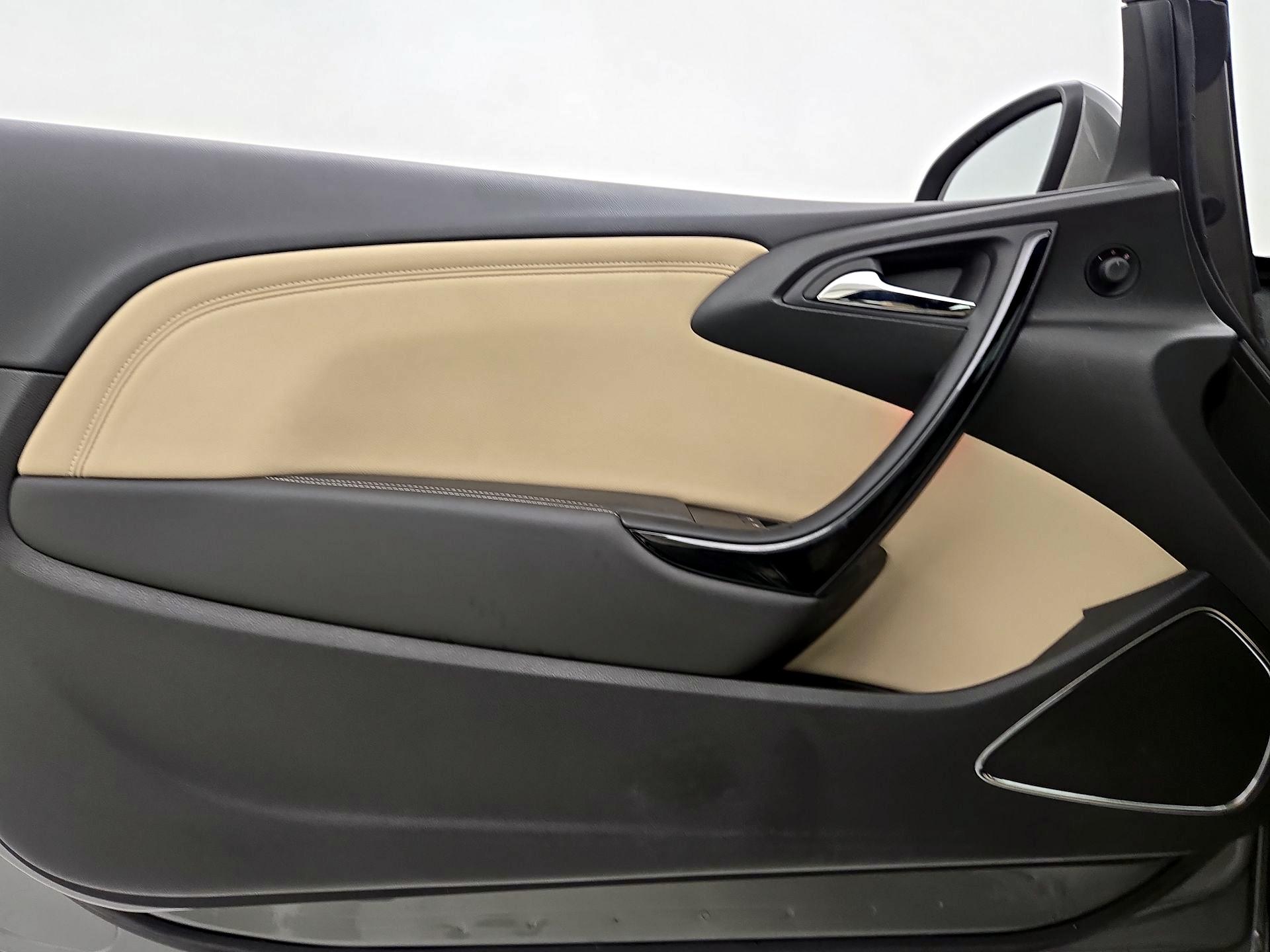 Thumbnail: 2018 Buick Cascada - 12