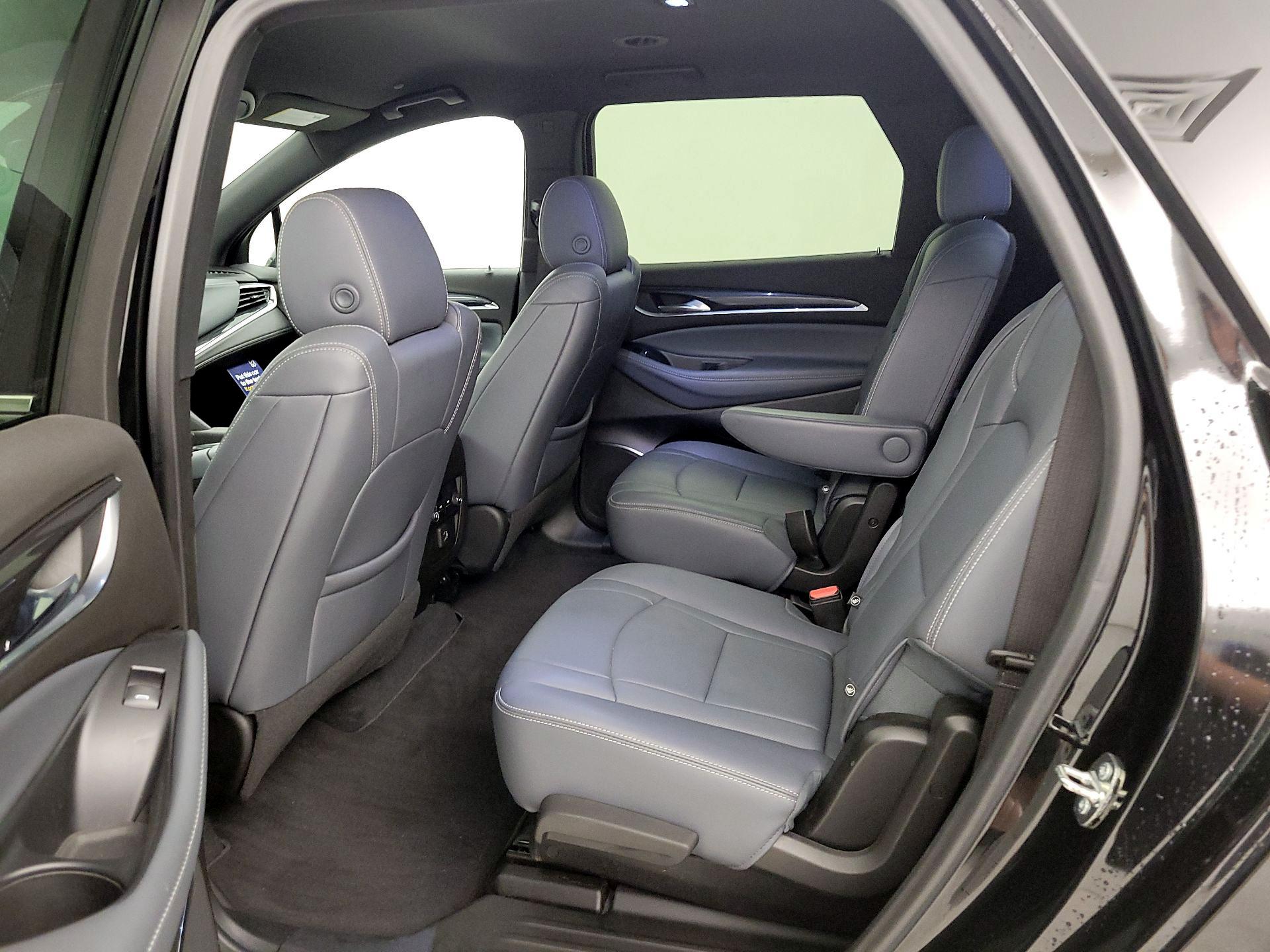 Thumbnail: 2022 Buick Enclave - 19