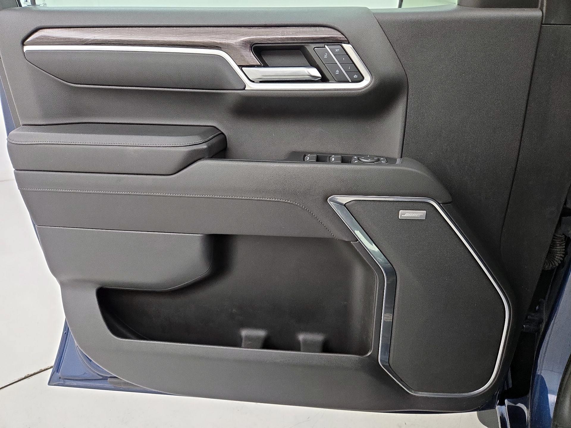 Thumbnail: 2023 Chevrolet Silverado 1500 - 12