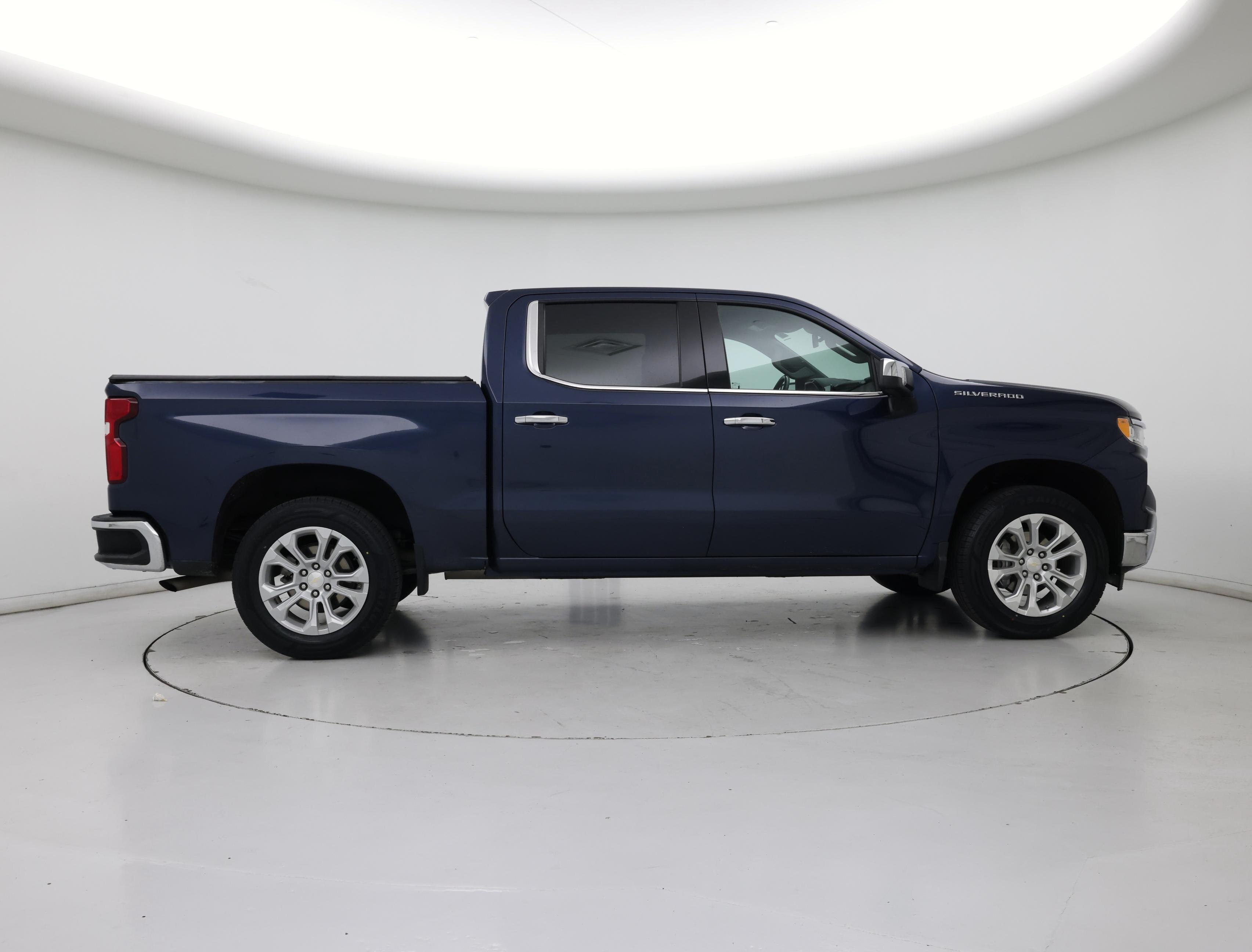 Thumbnail: 2023 Chevrolet Silverado 1500 - 7
