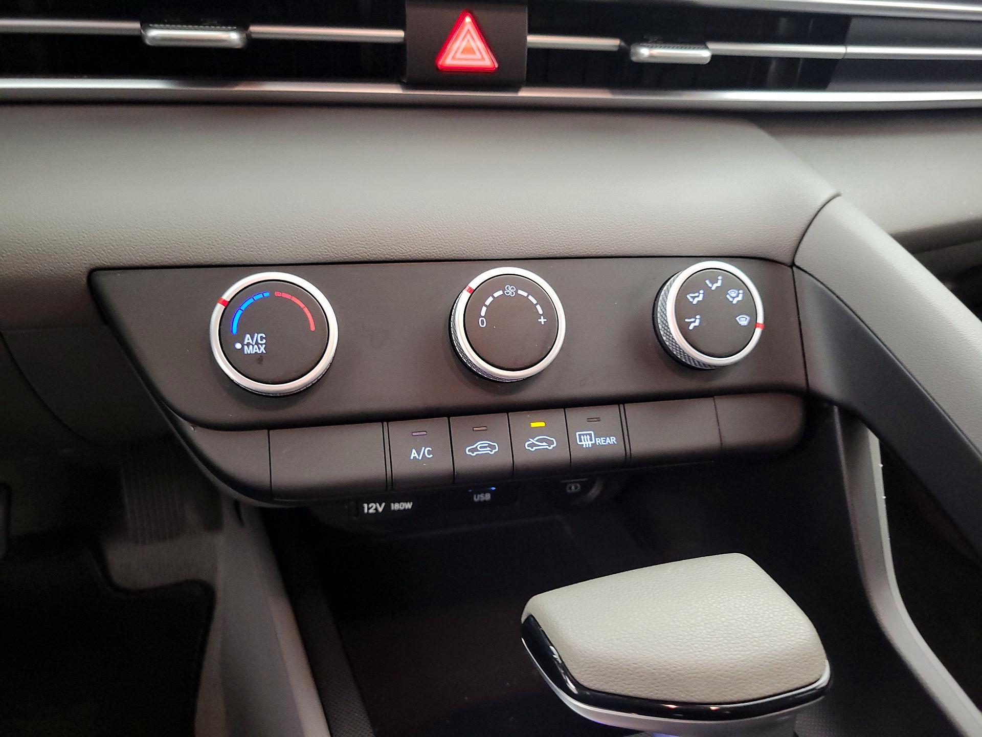 Thumbnail: 2023 Hyundai Elantra - 16