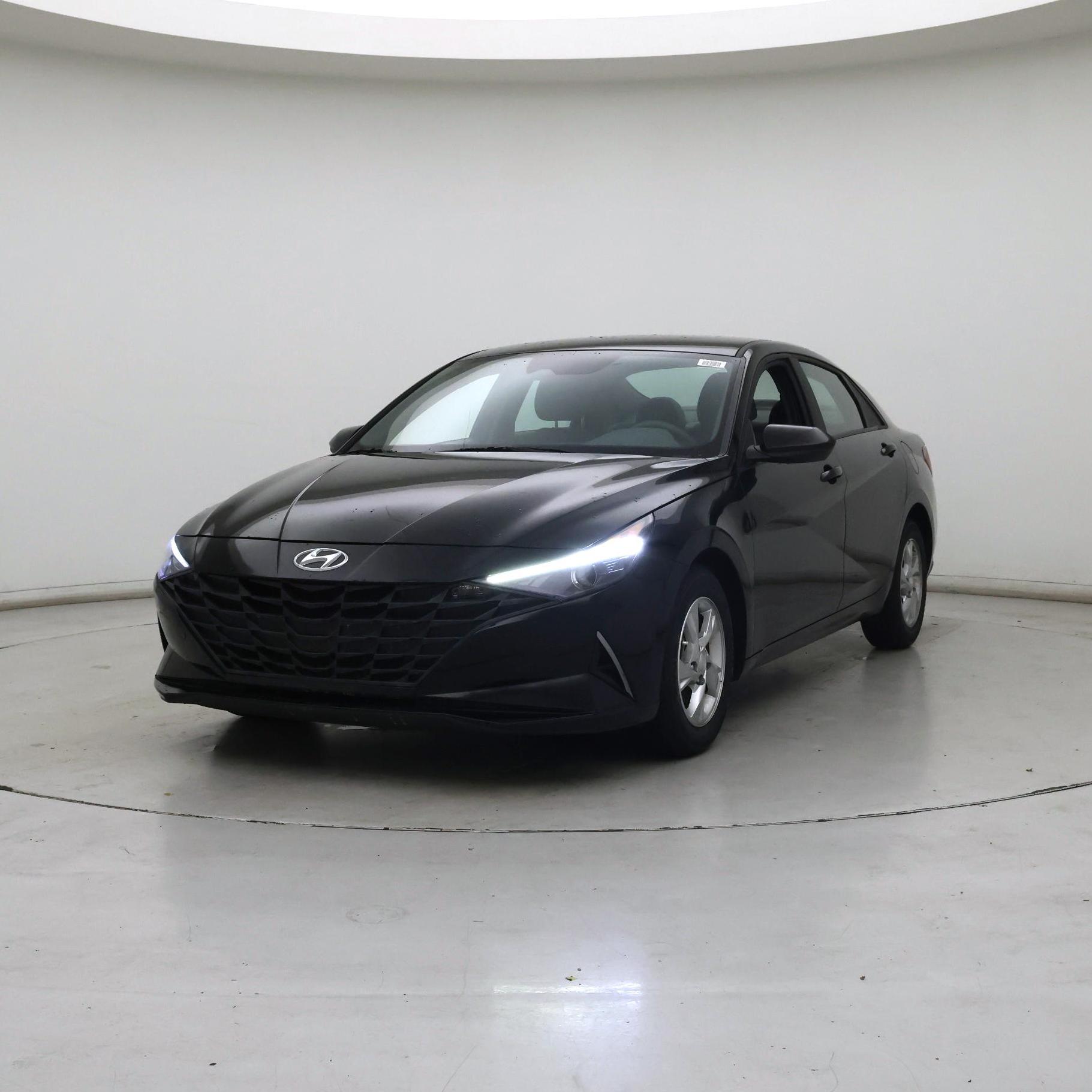 Thumbnail: 2023 Hyundai Elantra - 4