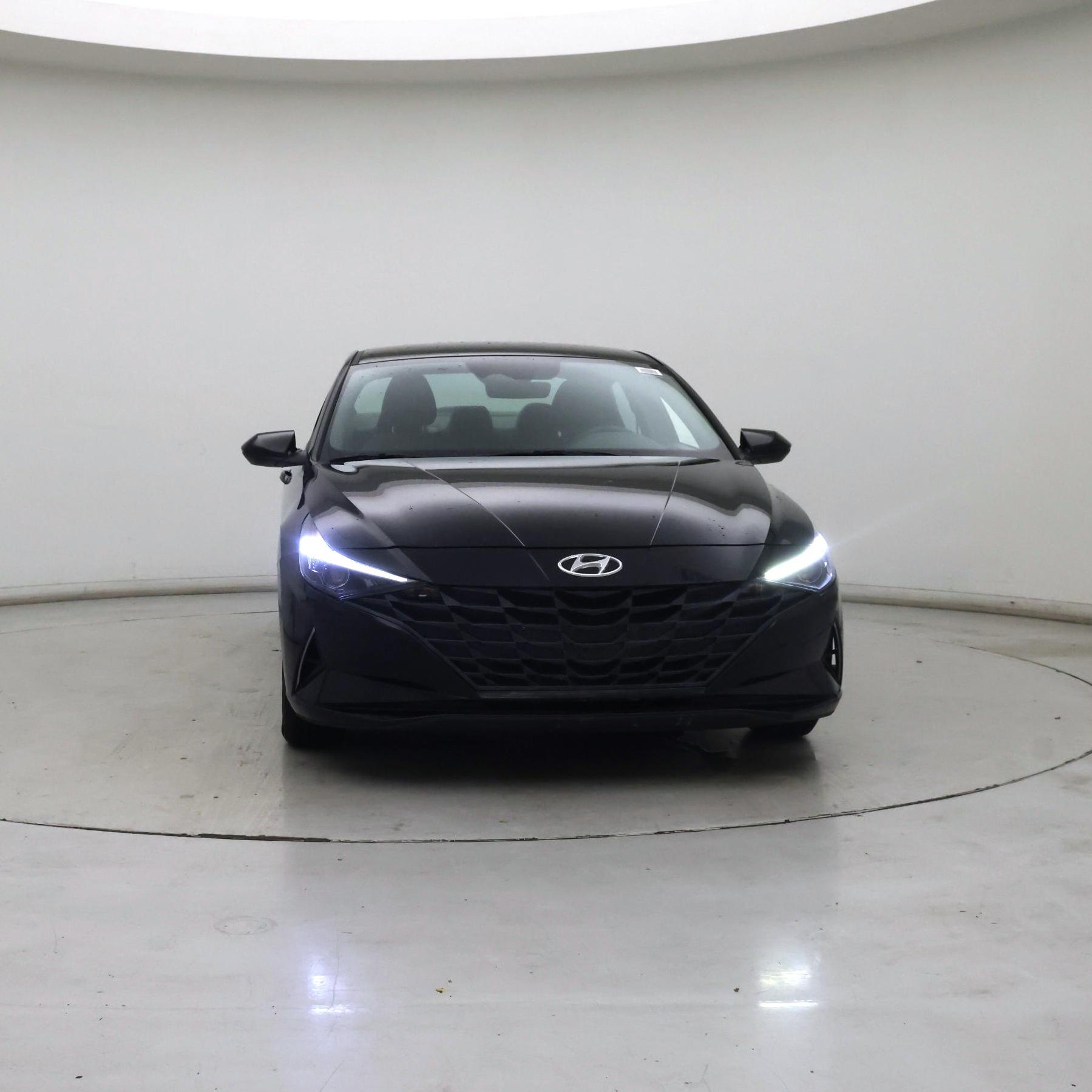 Thumbnail: 2023 Hyundai Elantra - 5