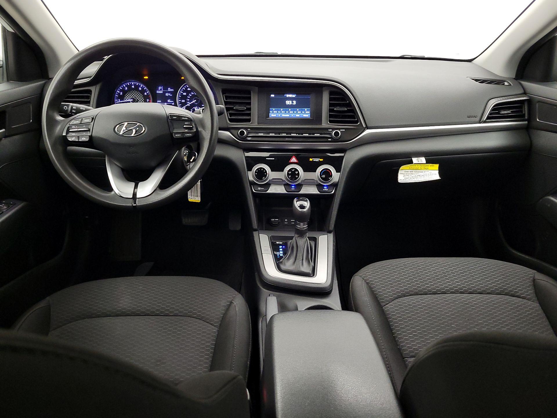Thumbnail: 2019 Hyundai Elantra - 9
