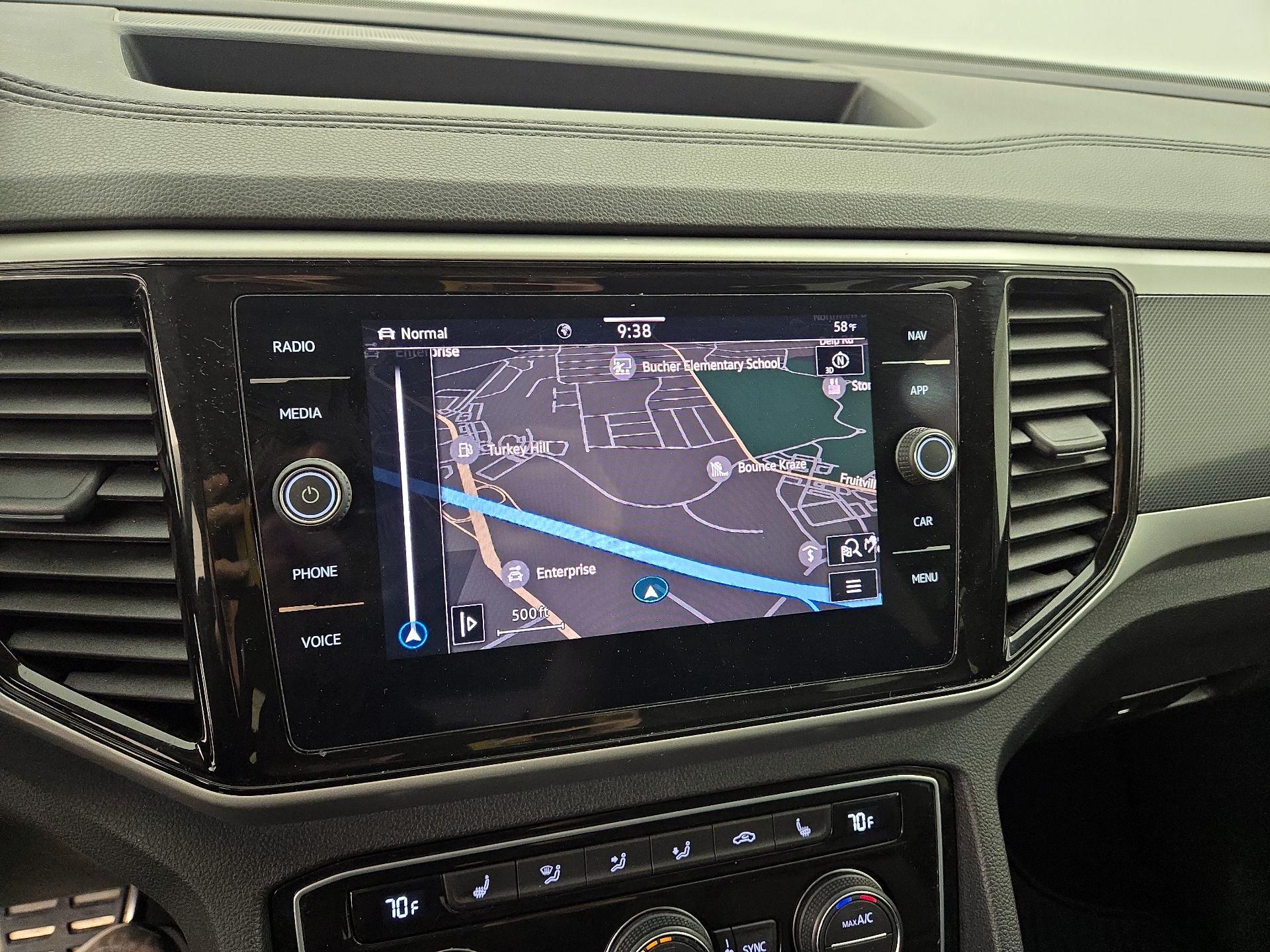 Thumbnail: 2022 Volkswagen Atlas - 14