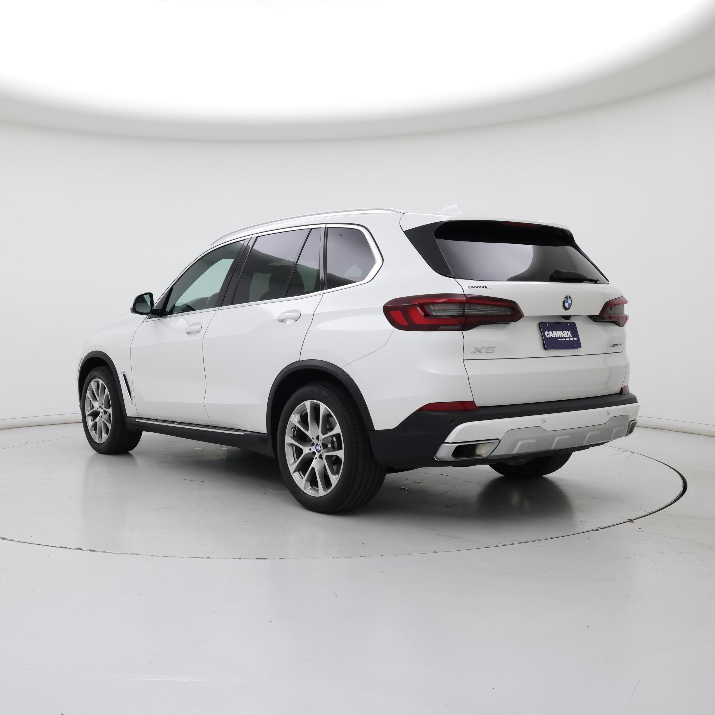 Thumbnail: 2023 BMW X5 - 2