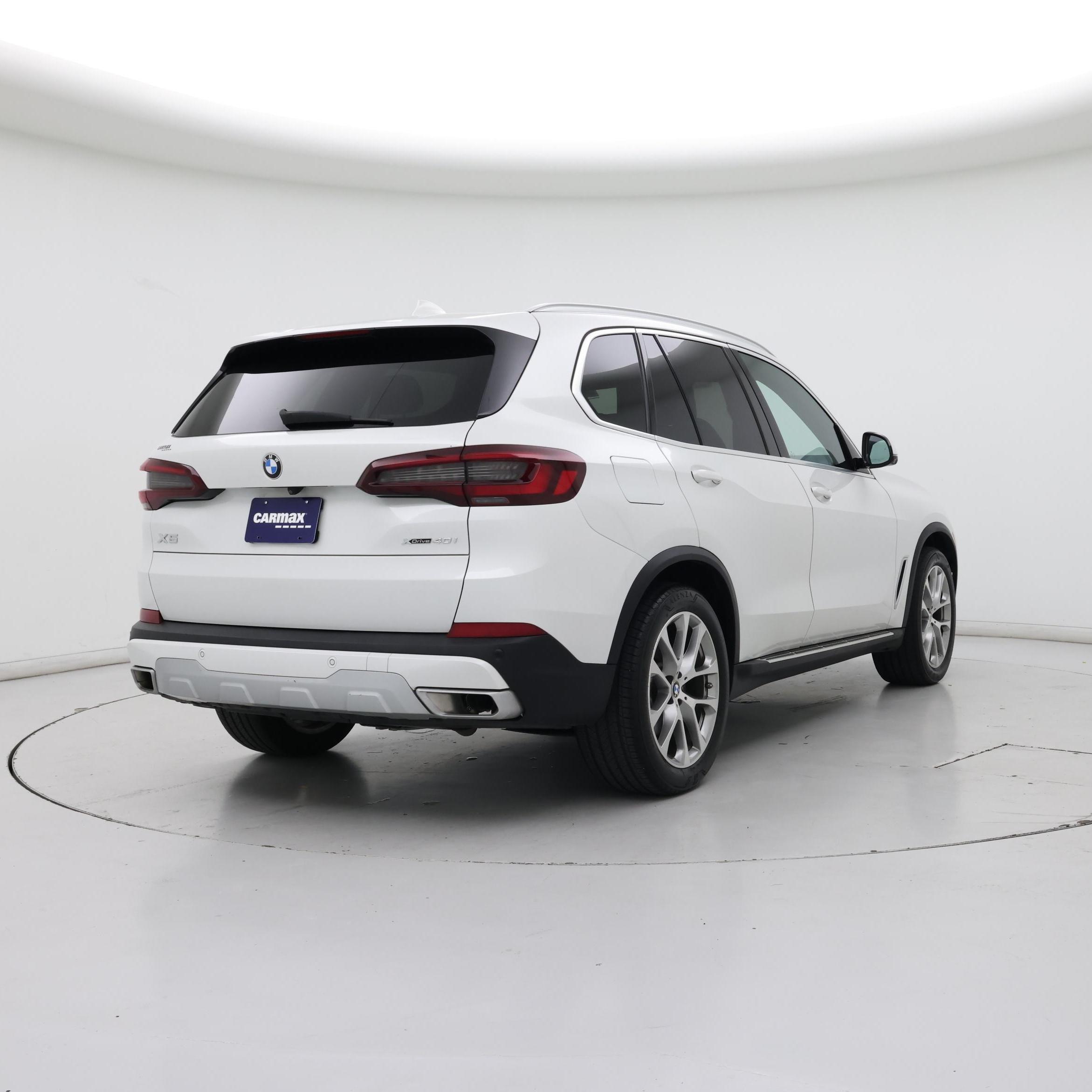 Thumbnail: 2023 BMW X5 - 8