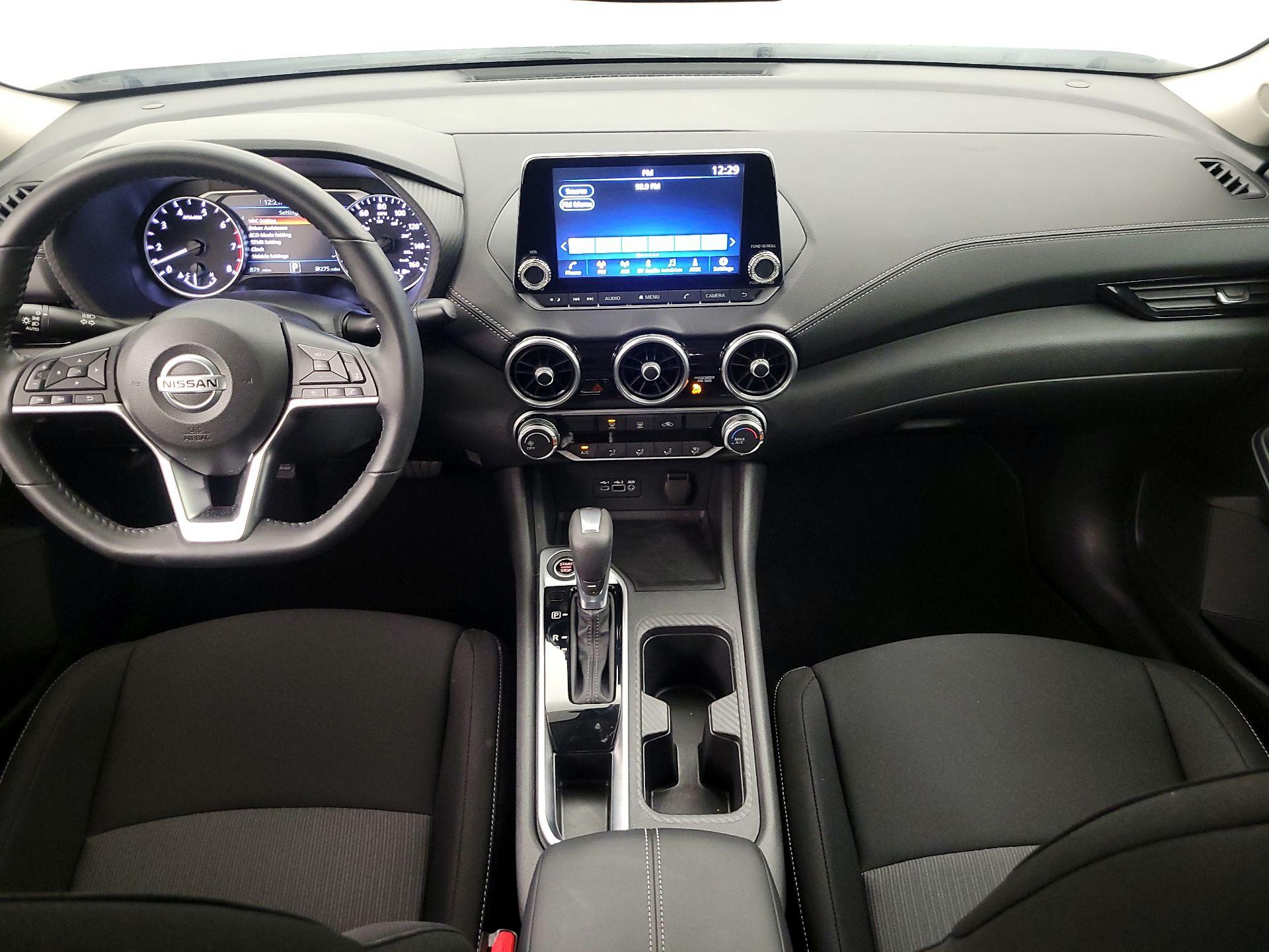 Thumbnail: 2022 Nissan Sentra - 9