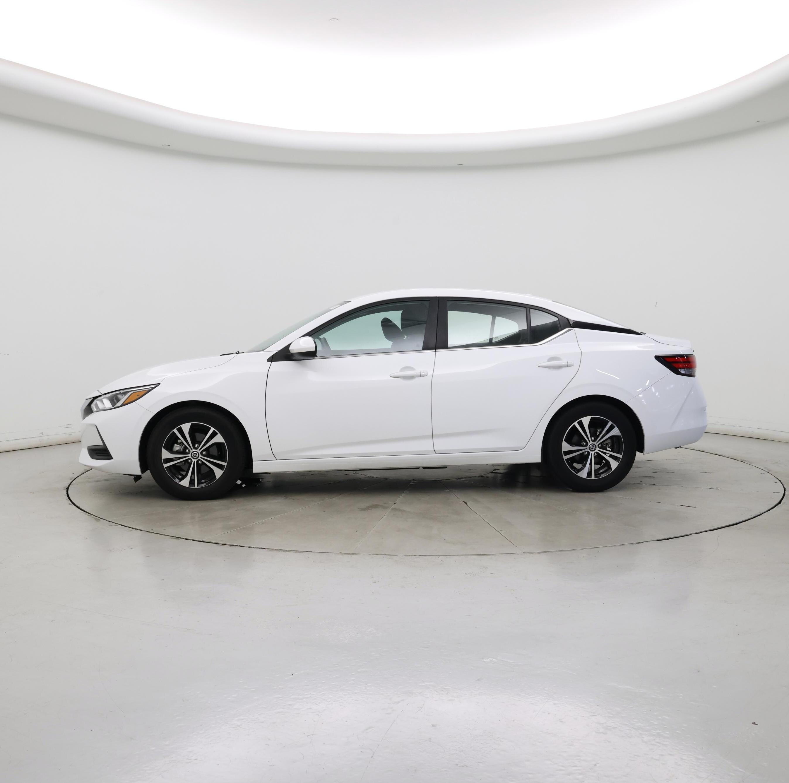 Thumbnail: 2022 Nissan Sentra - 3