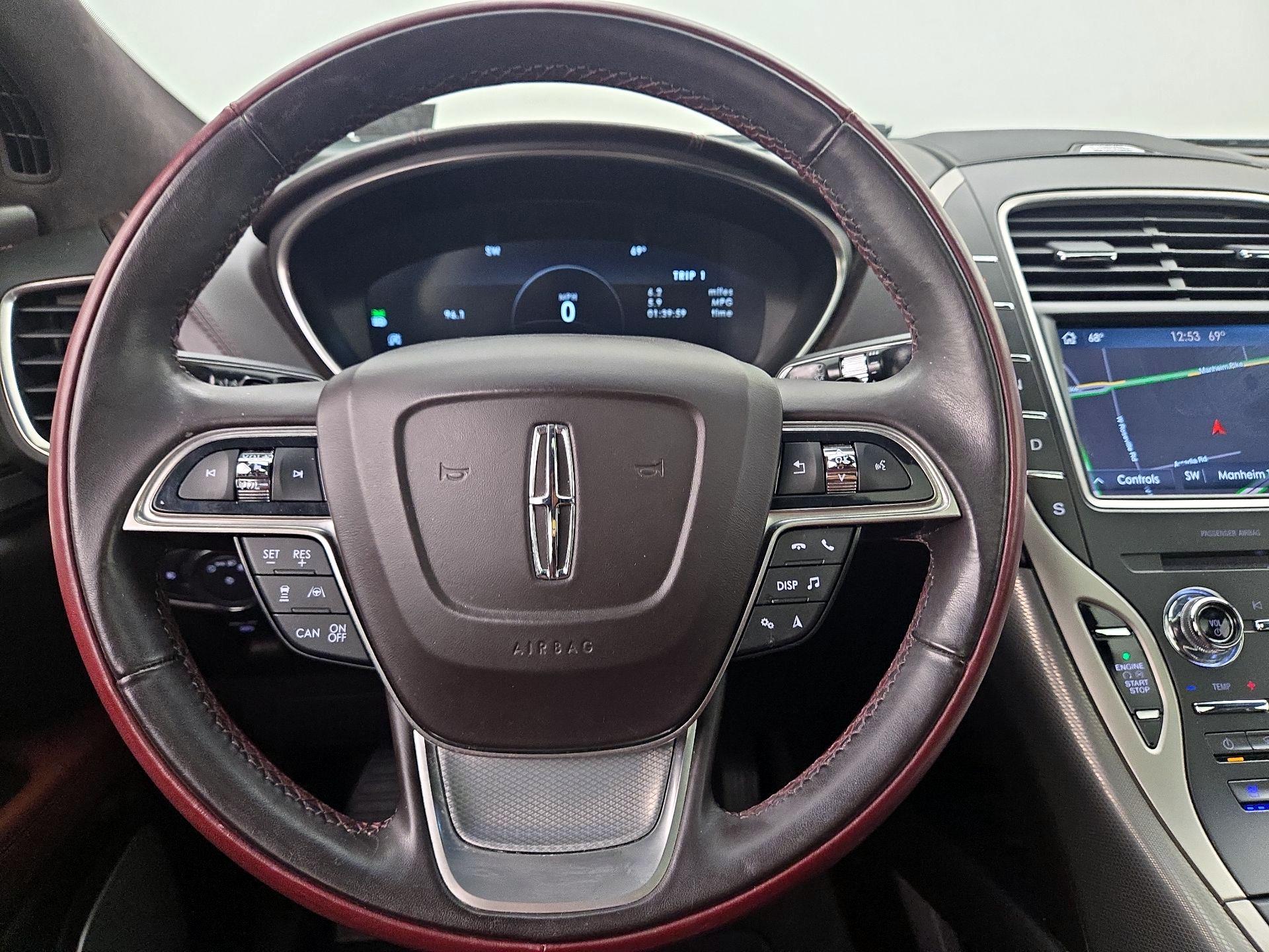Thumbnail: 2020 Lincoln Nautilus - 10