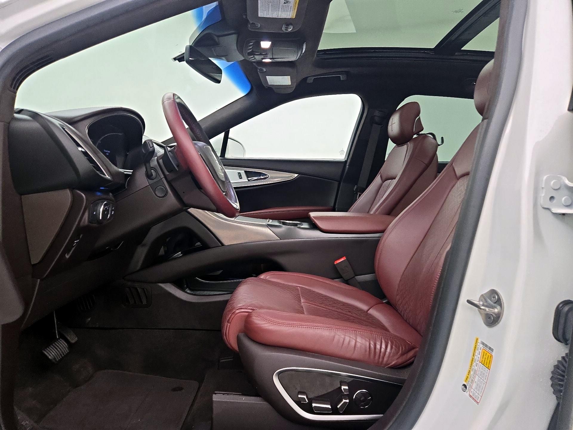Thumbnail: 2020 Lincoln Nautilus - 11
