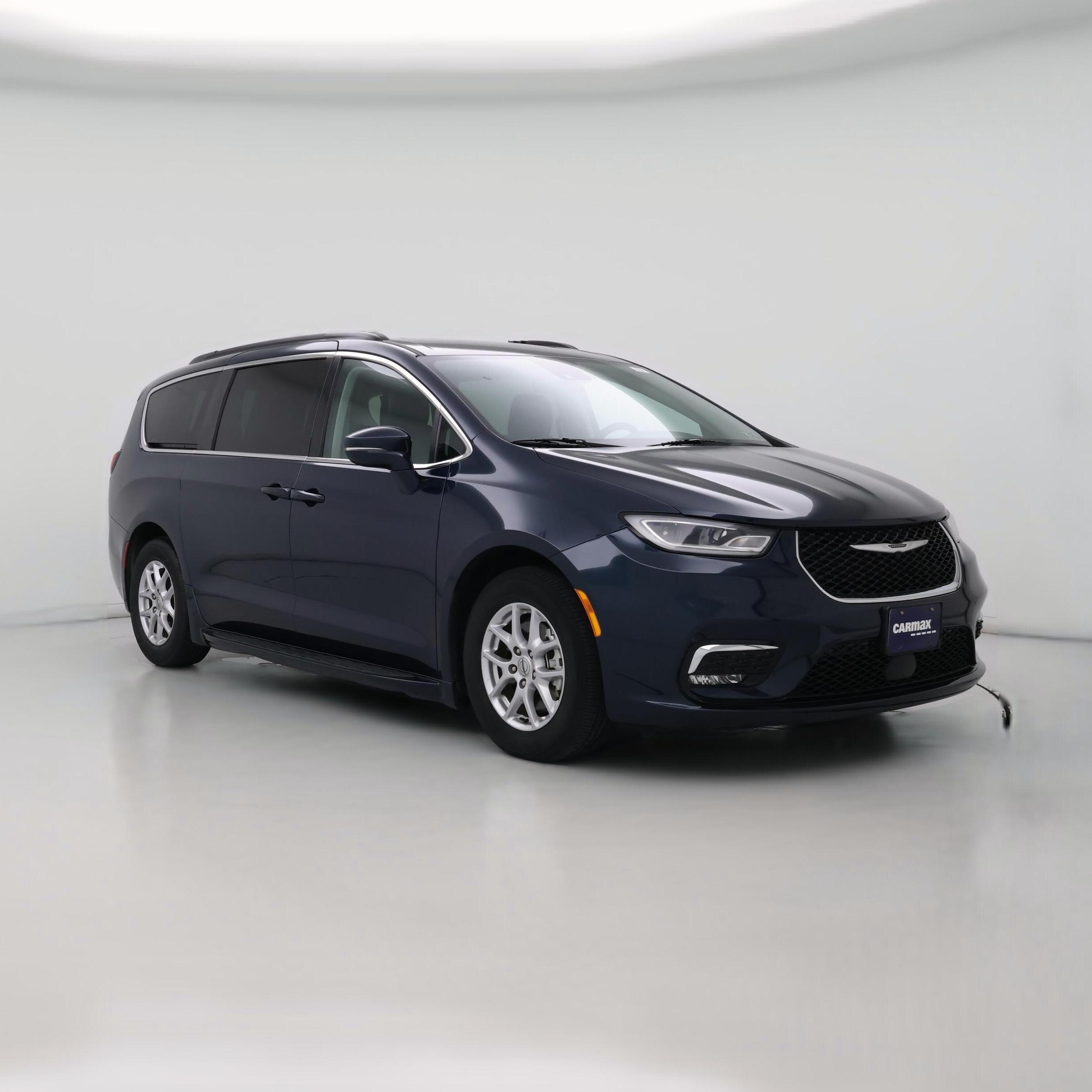 Thumbnail: 2022 Chrysler Pacifica - 1