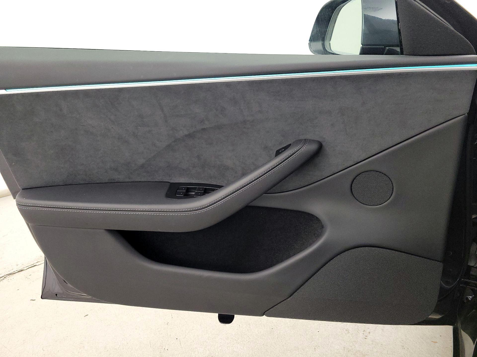 Thumbnail: 2024 Tesla Model 3 - 12