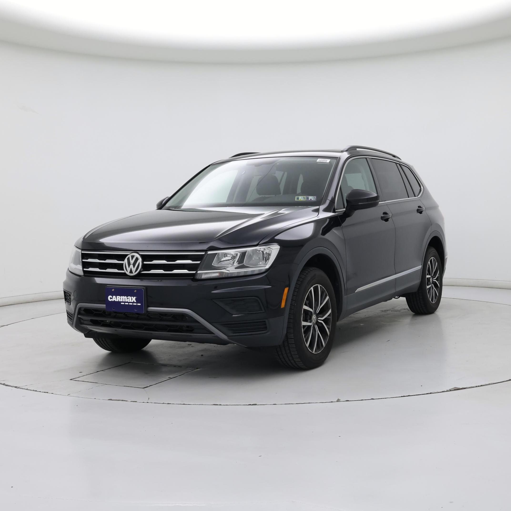 Thumbnail: 2020 Volkswagen Tiguan - 4