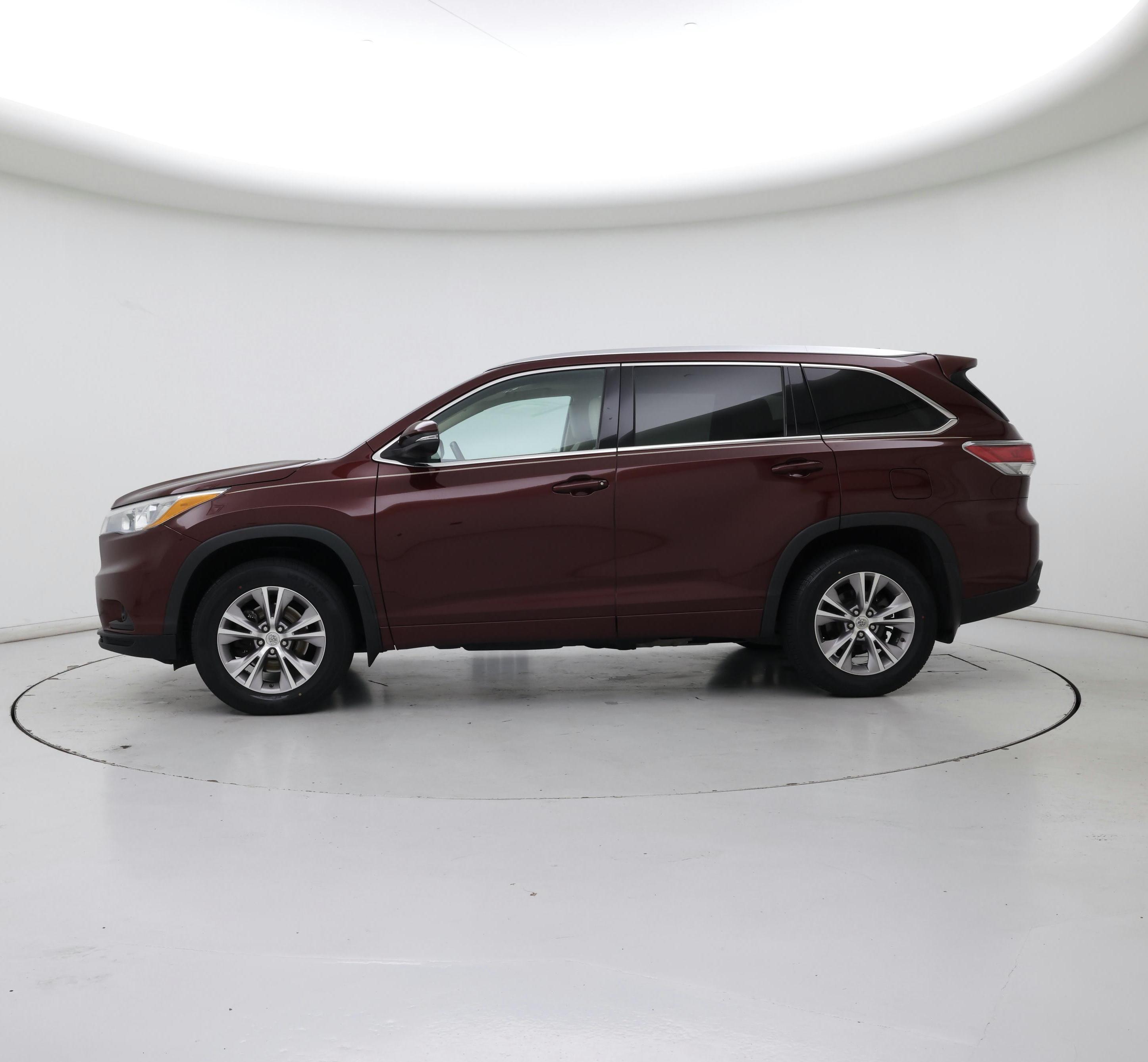 Thumbnail: 2015 Toyota Highlander - 3