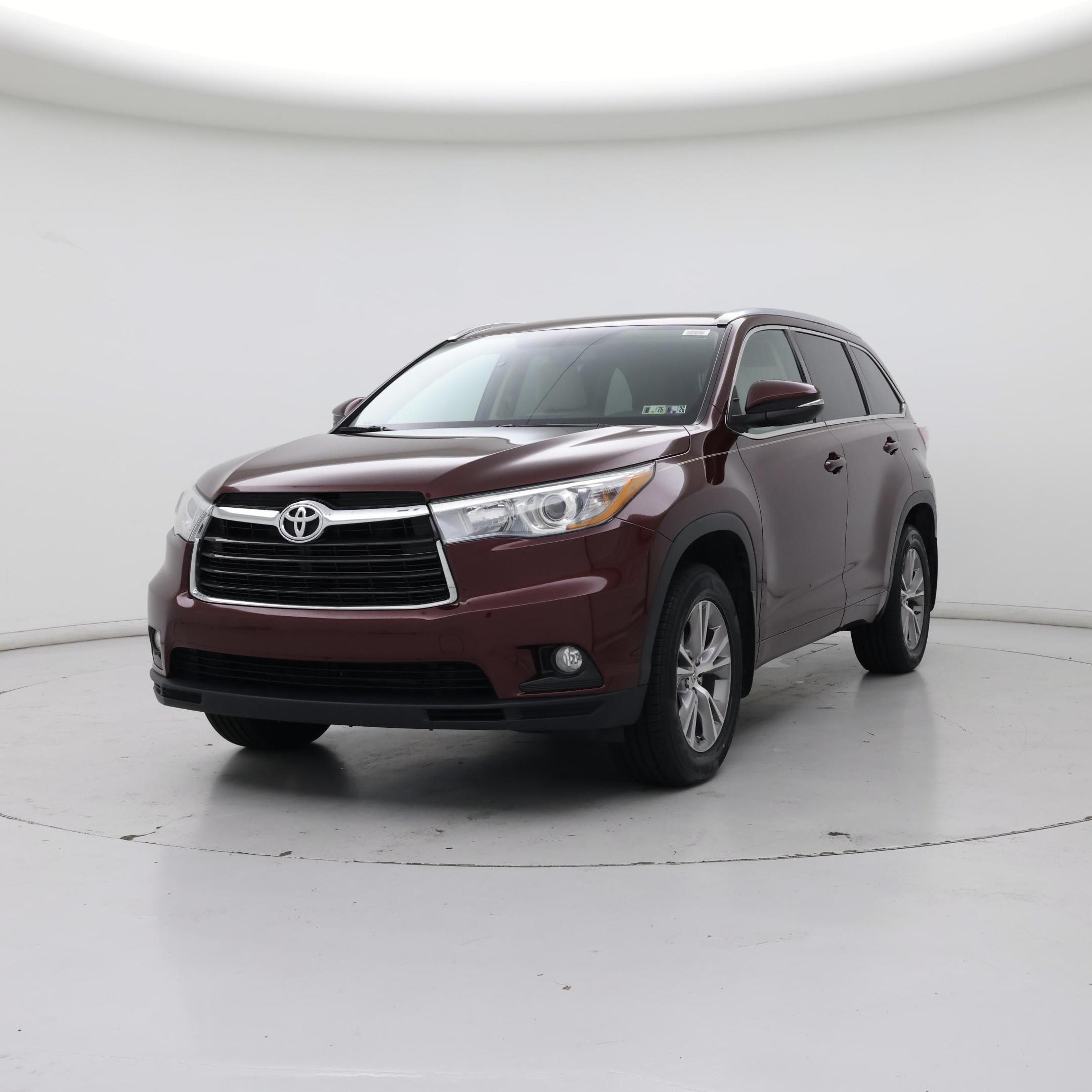 Thumbnail: 2015 Toyota Highlander - 4