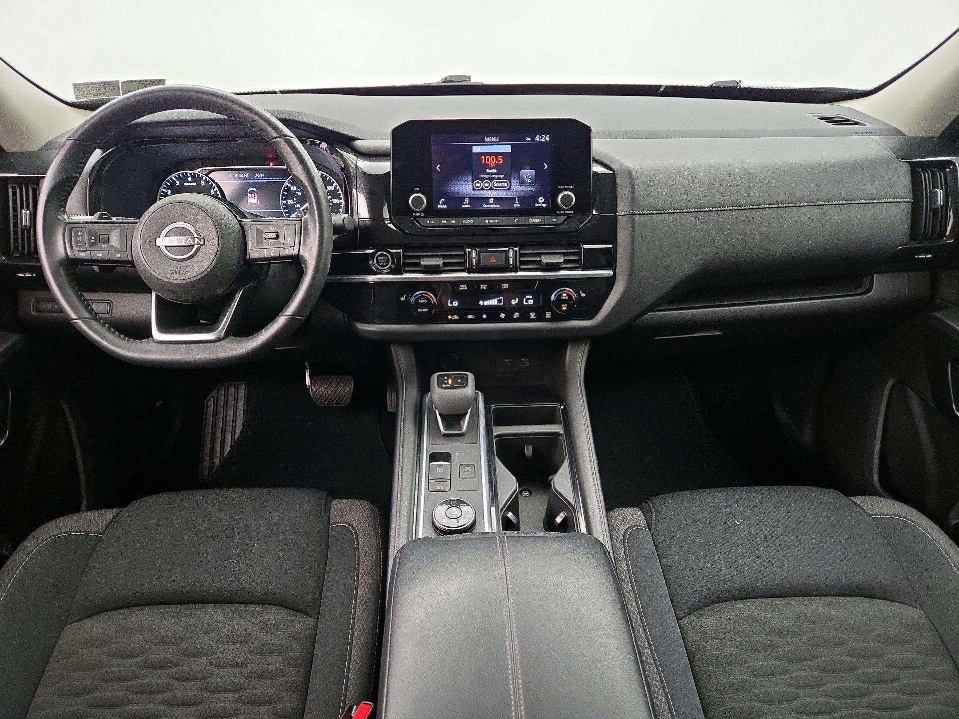 Thumbnail: 2023 Nissan Pathfinder - 9