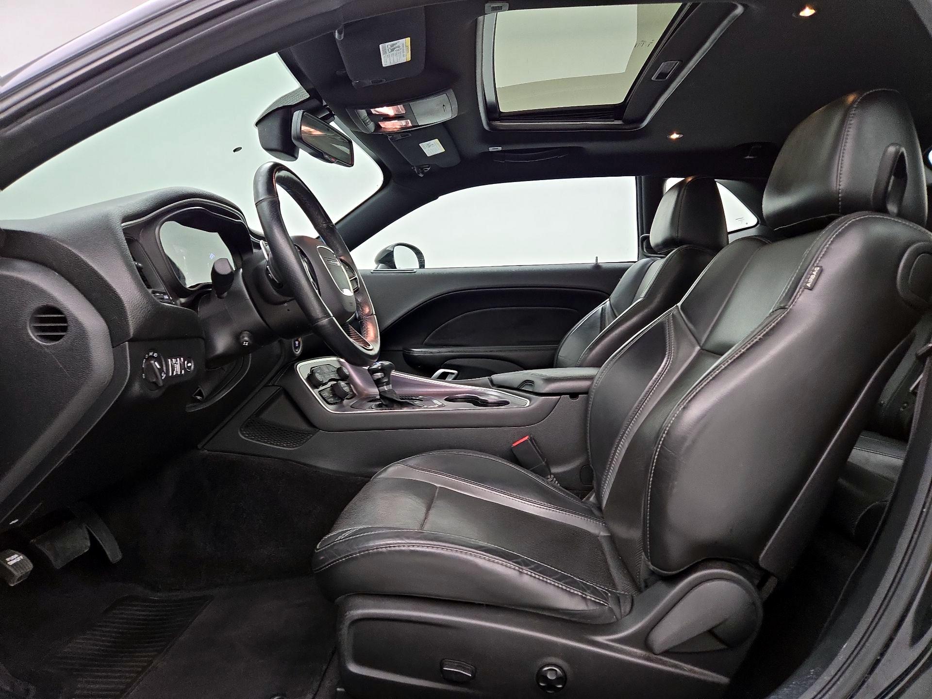 Thumbnail: 2018 Dodge Challenger - 11