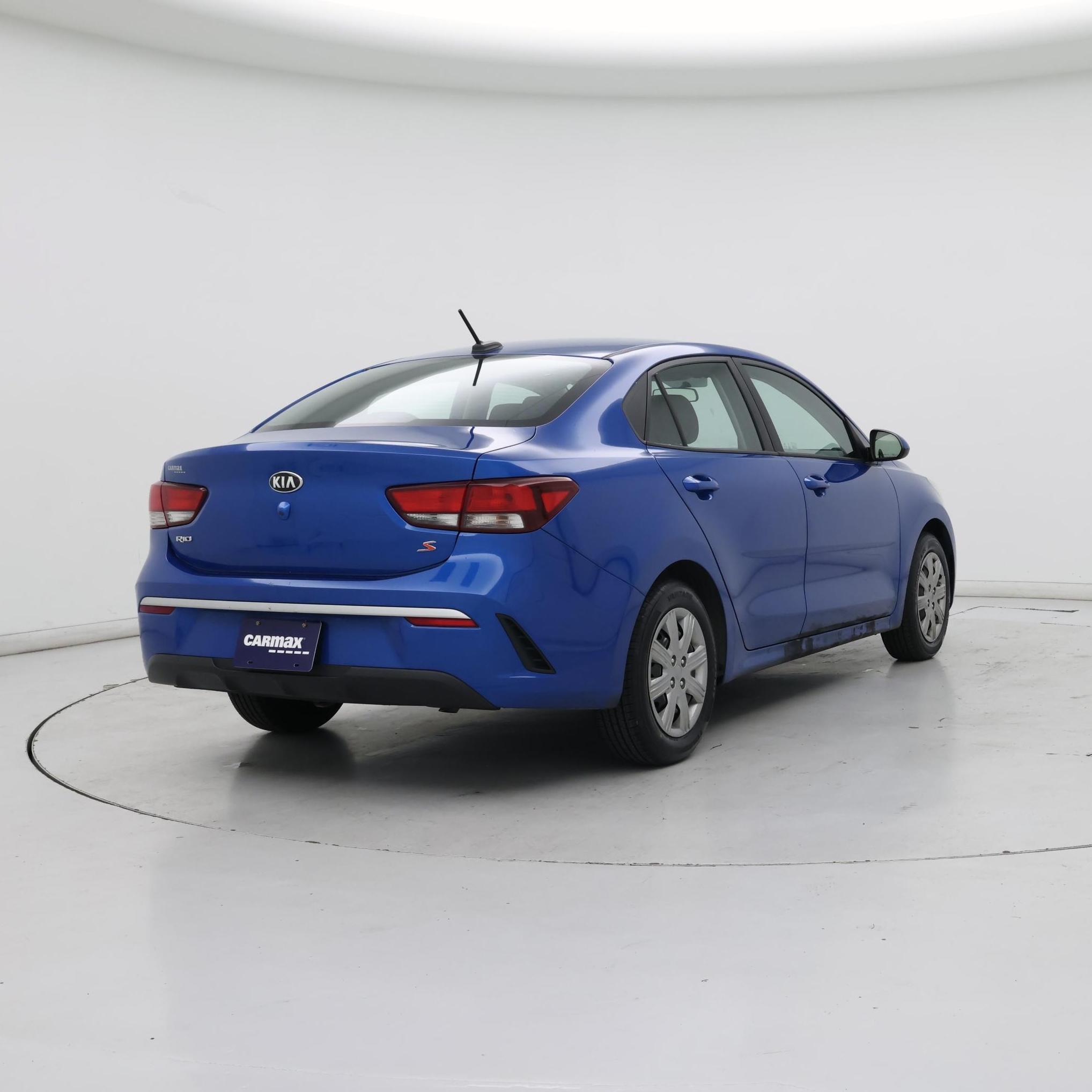 Thumbnail: 2021 Kia Rio - 8