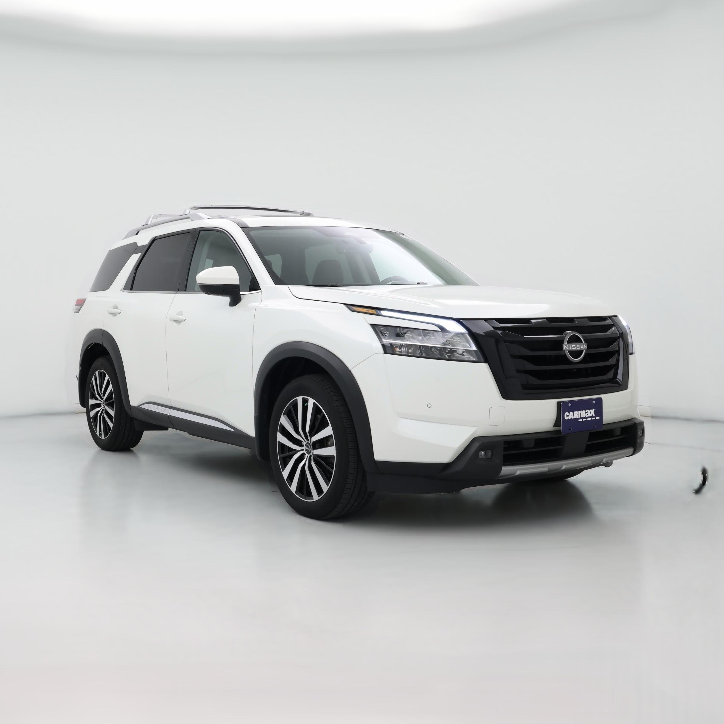 Thumbnail: 2024 Nissan Pathfinder - 1
