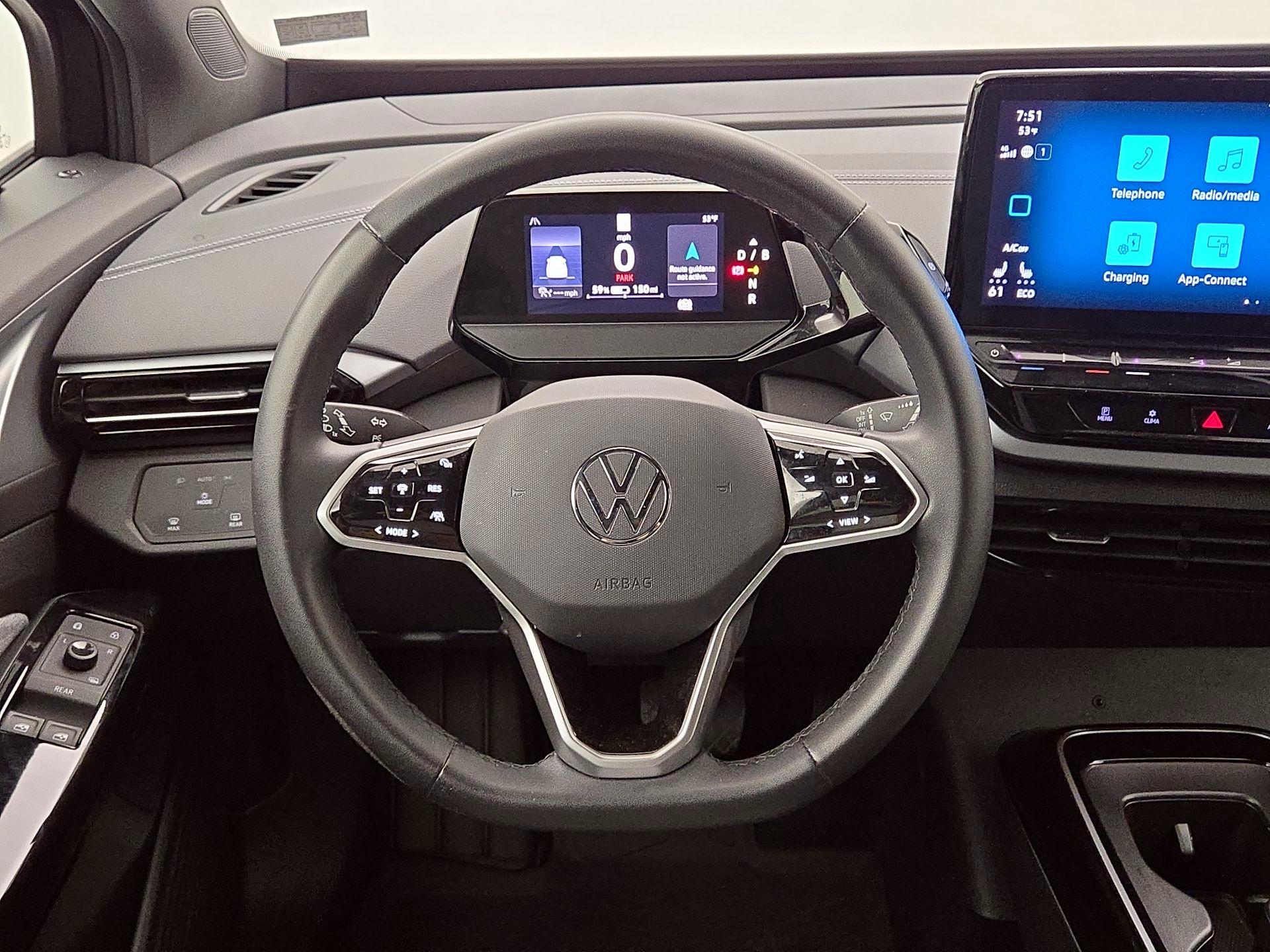 Thumbnail: 2023 Volkswagen ID.4 - 10