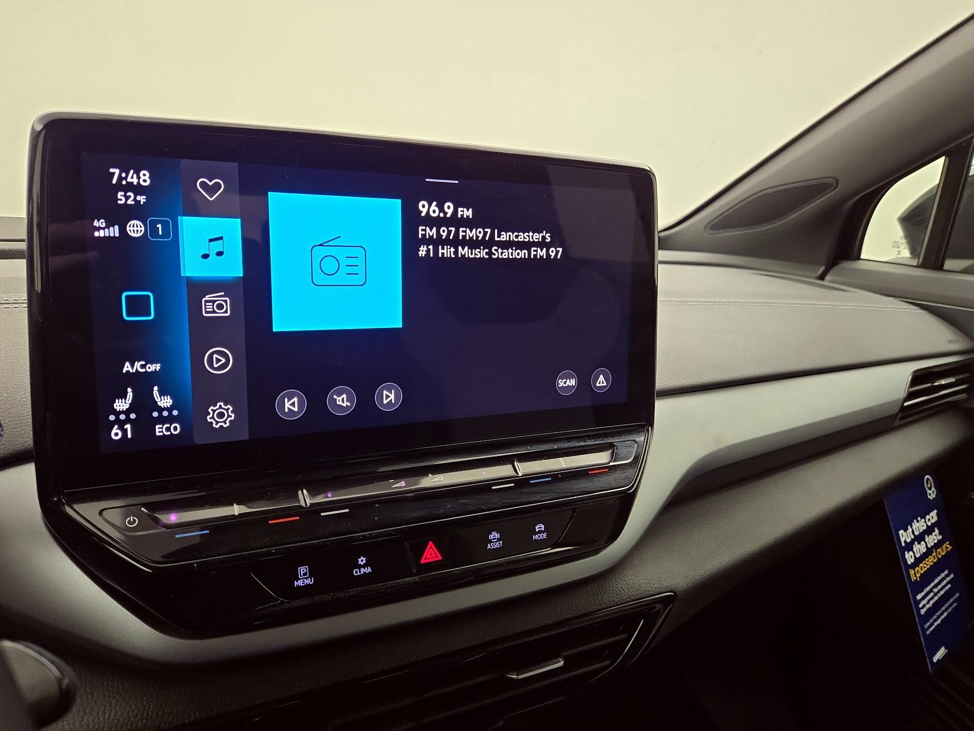 Thumbnail: 2023 Volkswagen ID.4 - 16