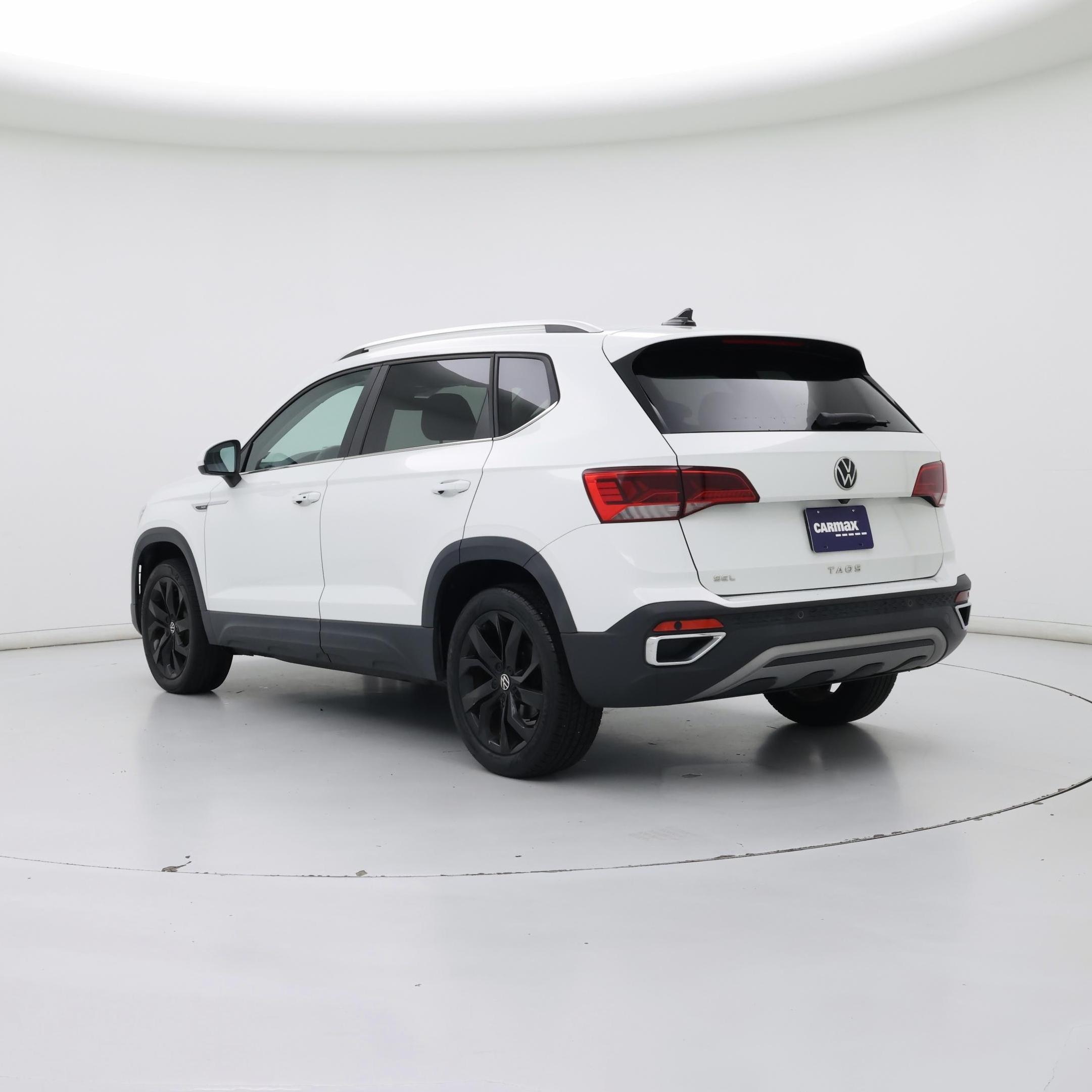 Thumbnail: 2022 Volkswagen Taos - 2