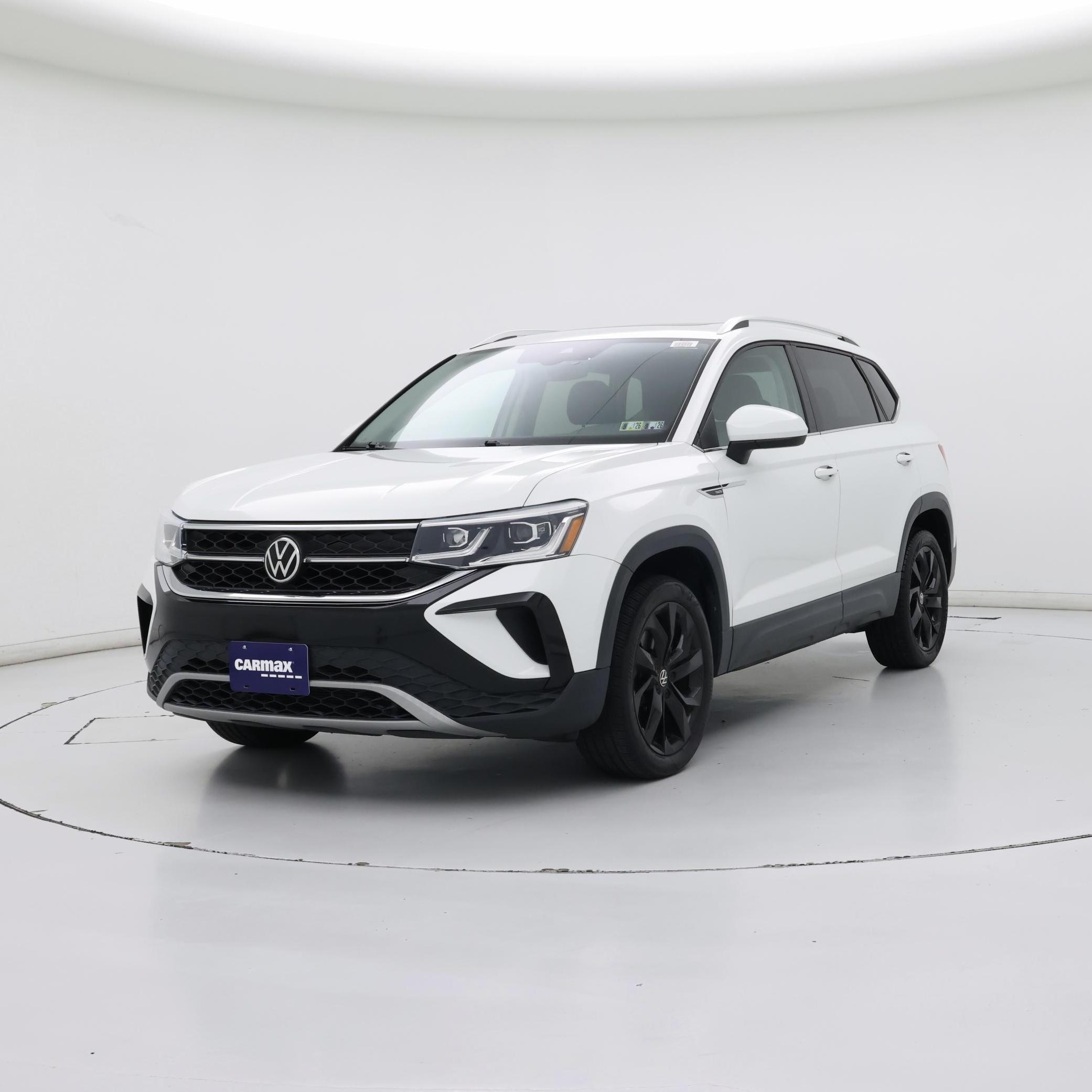 Thumbnail: 2022 Volkswagen Taos - 4