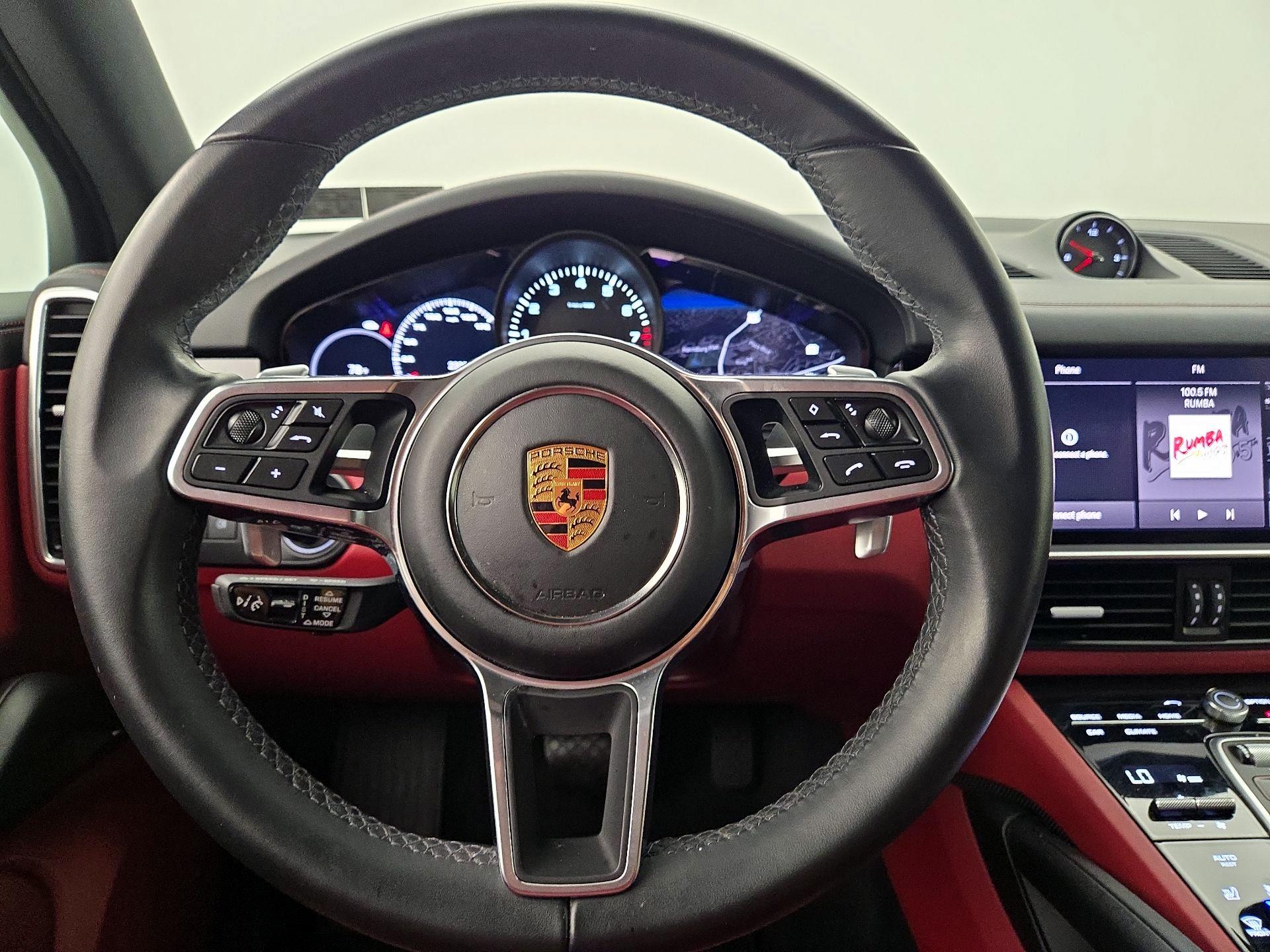 Thumbnail: 2023 Porsche Cayenne - 10