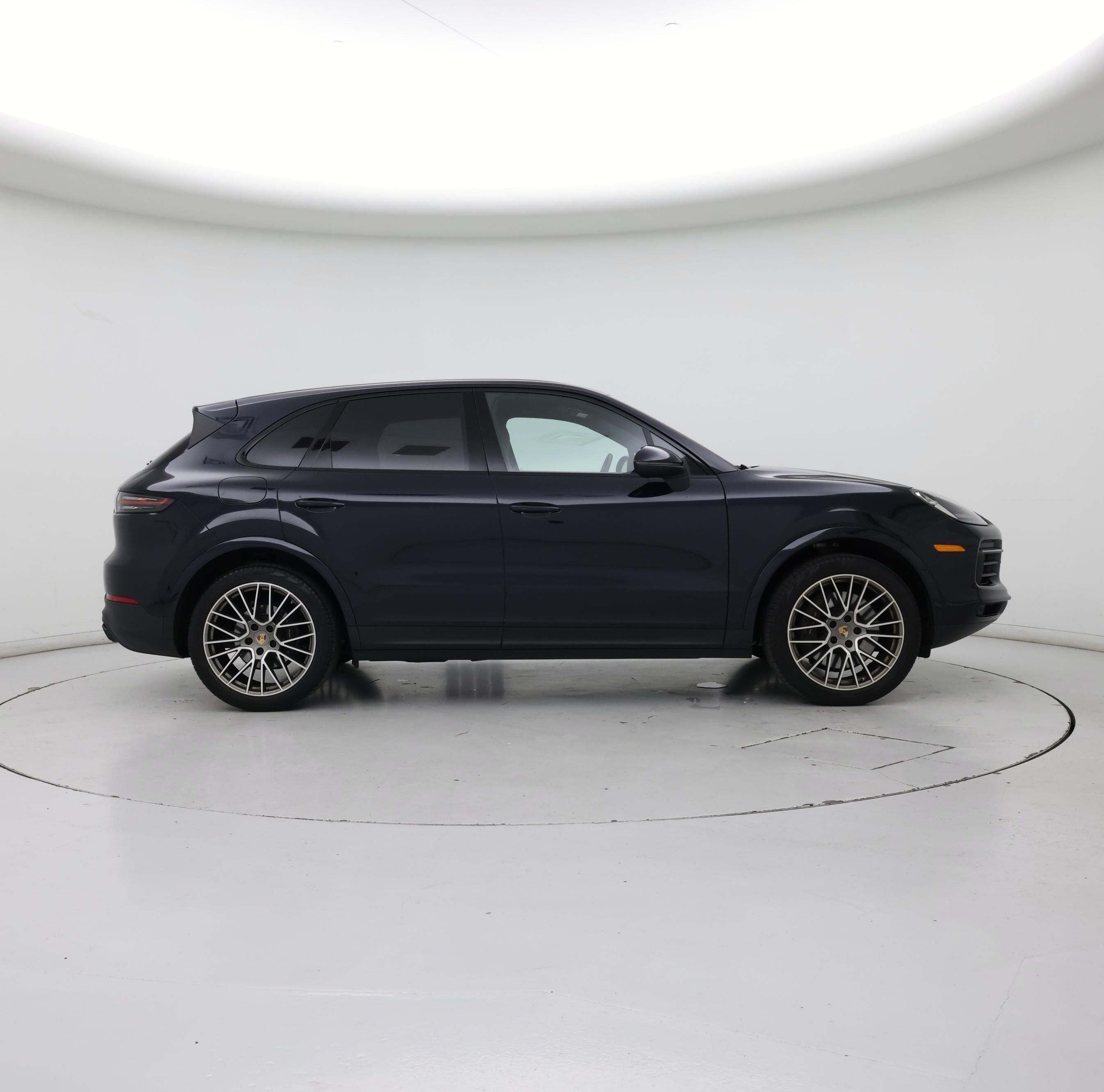 Thumbnail: 2023 Porsche Cayenne - 7