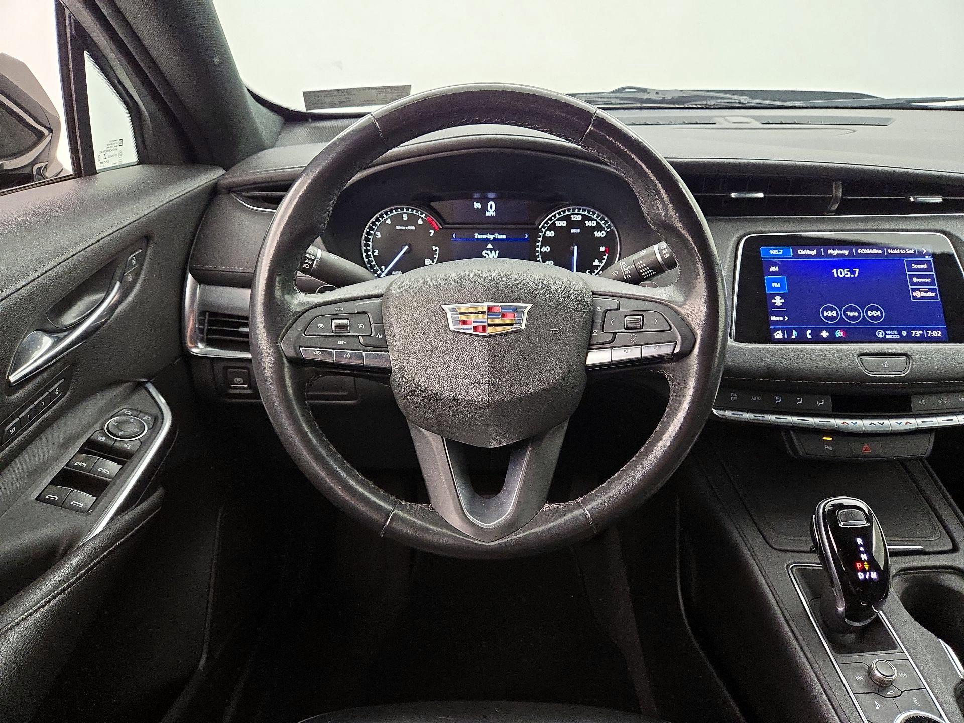 Thumbnail: 2021 Cadillac XT4 - 10