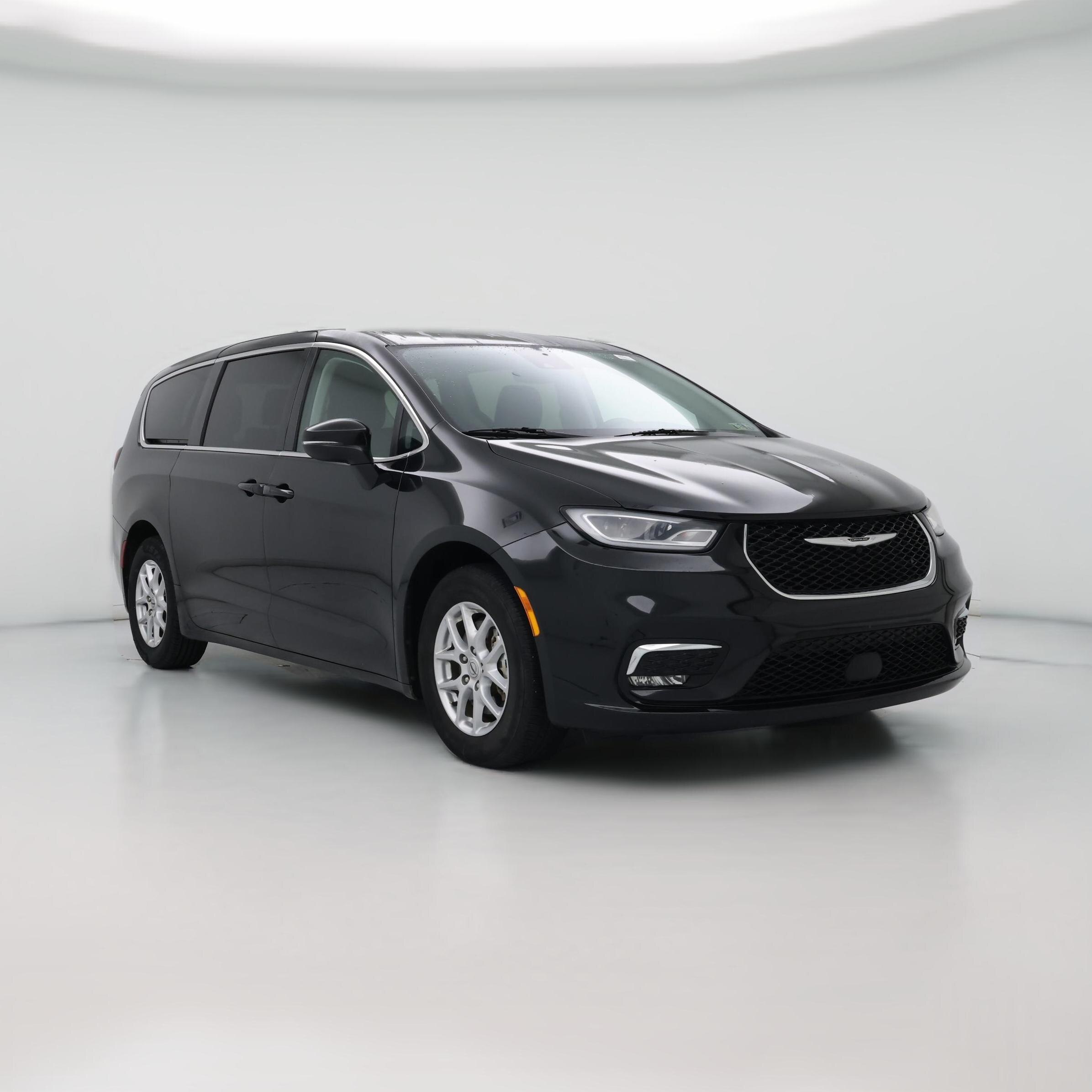 Thumbnail: 2023 Chrysler Pacifica - 1