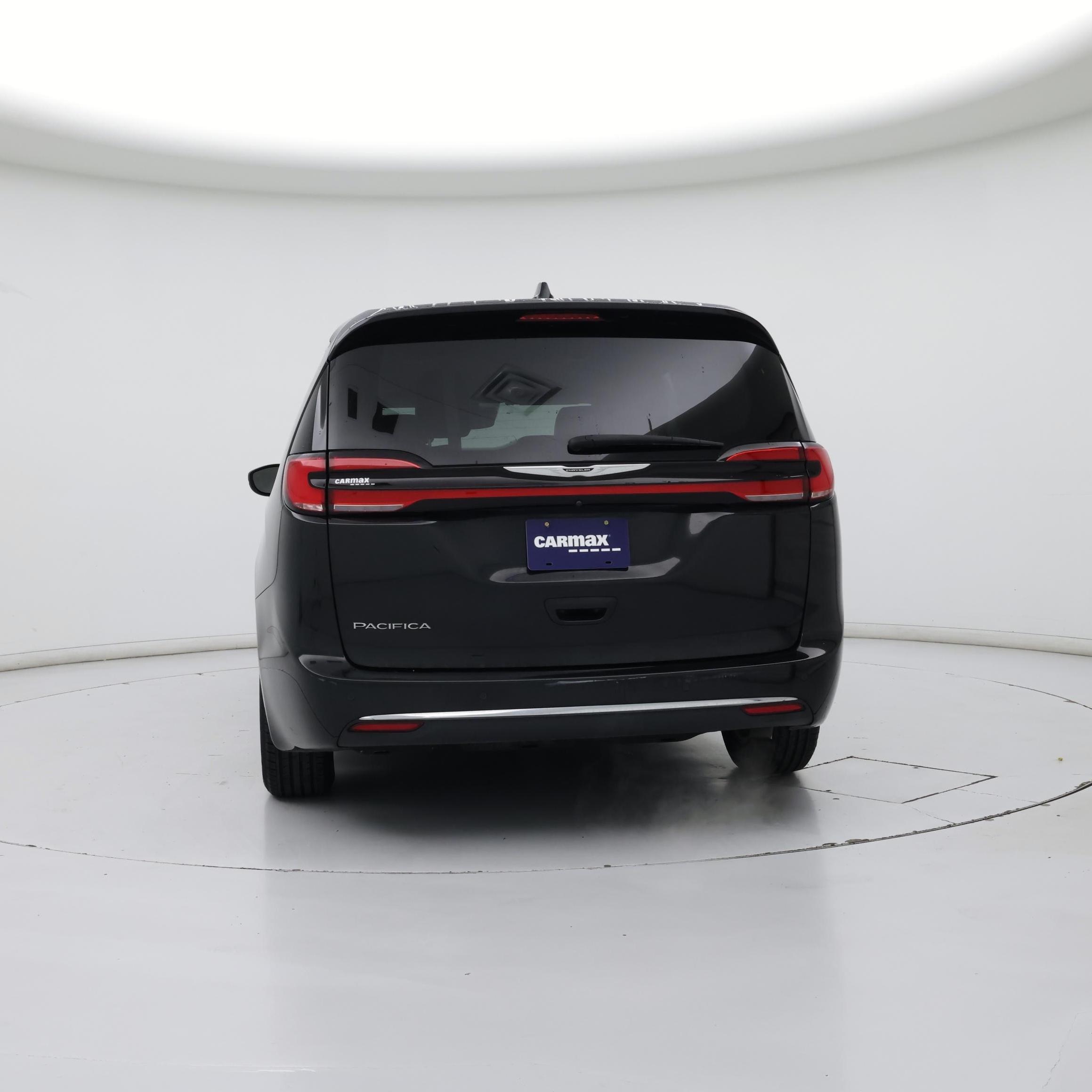 Thumbnail: 2023 Chrysler Pacifica - 6