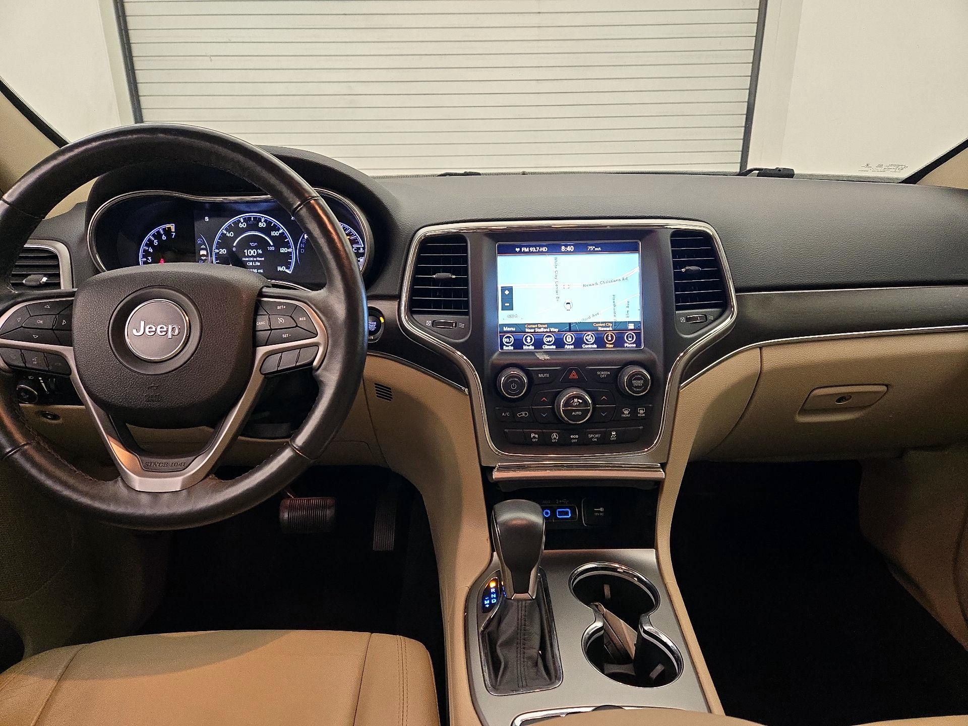 Thumbnail: 2018 Jeep Grand Cherokee - 9