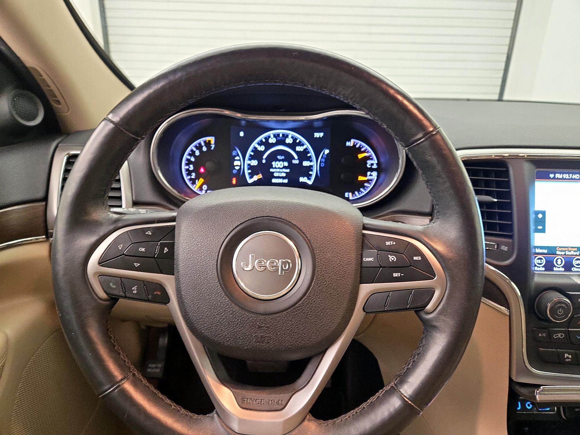 Thumbnail: 2018 Jeep Grand Cherokee - 10
